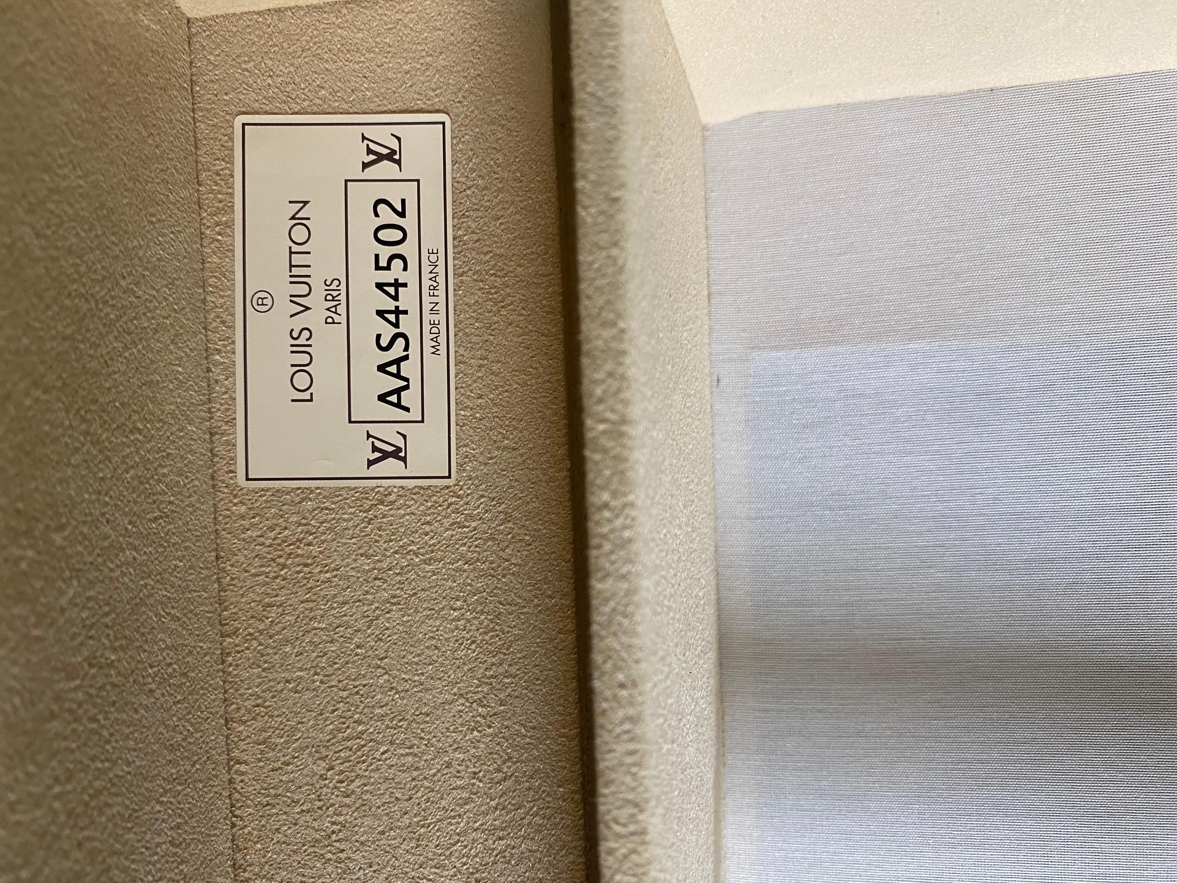 Louis Vuitton - Malle de voyage rare, damier azur, 70 cm, édition limitée, état neuf en vente 7