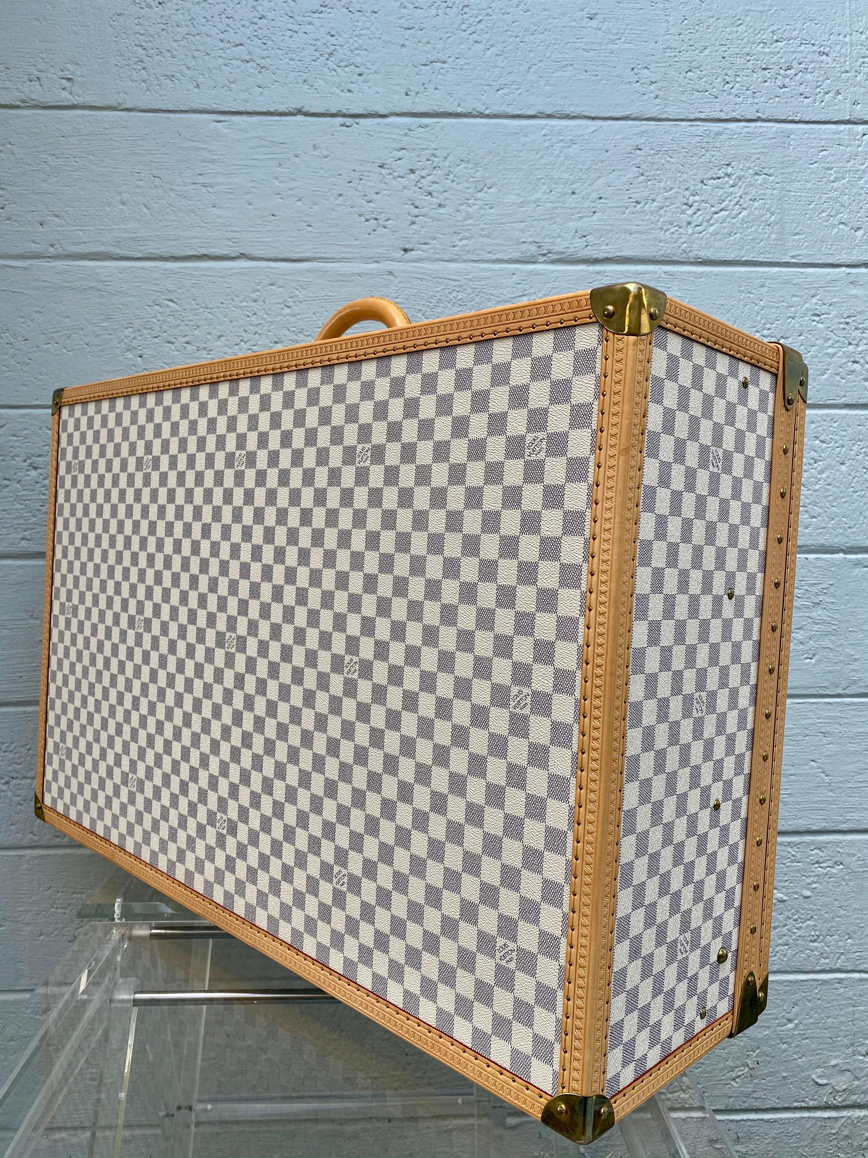 New Louis Vuitton Limited Edition Alzer Damier Azur Rare Travel Trunk 70cm In New Condition In Fort Lauderdale, FL