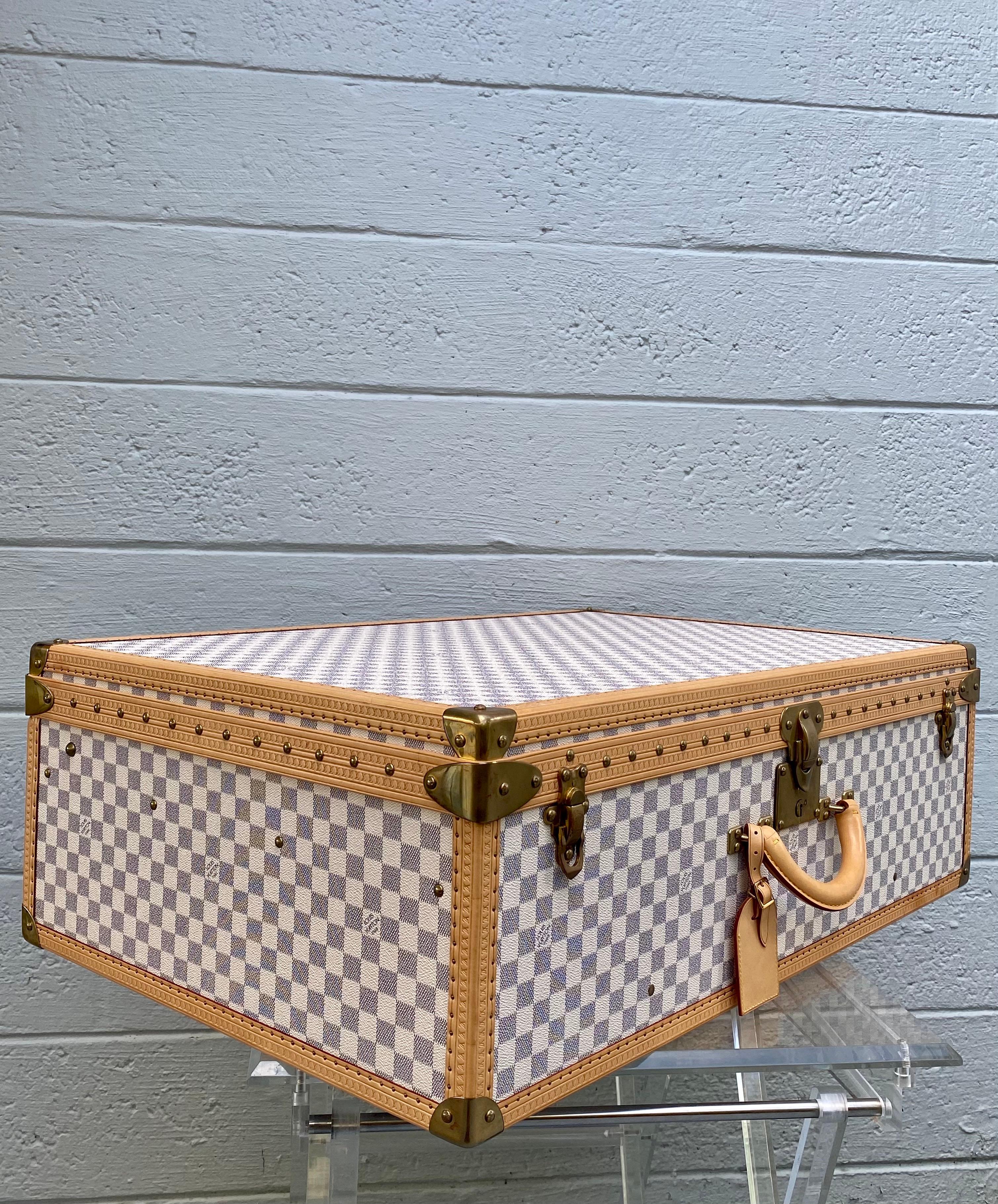 Women's or Men's New Louis Vuitton Limited Edition Alzer Damier Azur Rare Travel Trunk 70cm