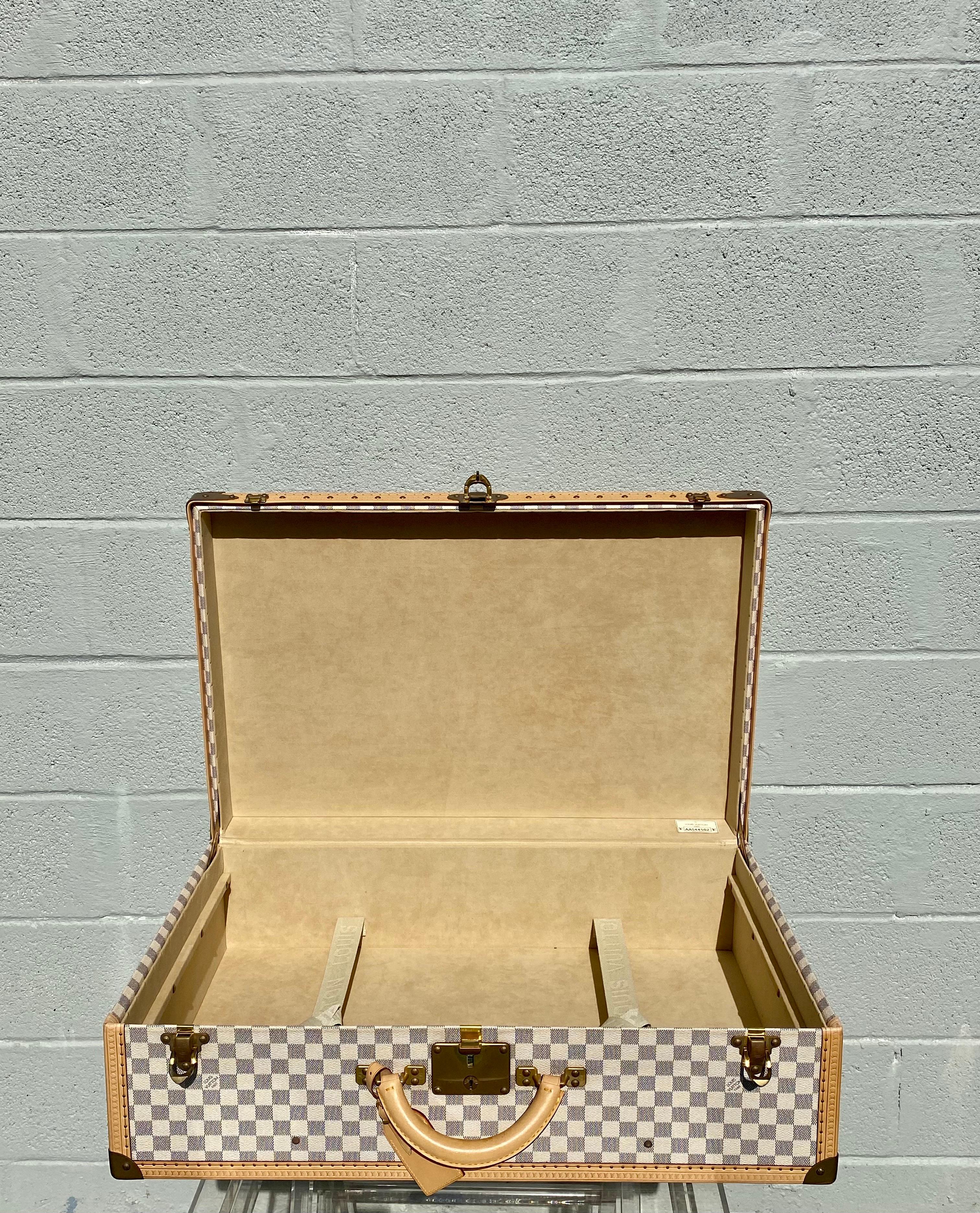 New Louis Vuitton Limited Edition Alzer Damier Azur Rare Travel Trunk 75cm 7