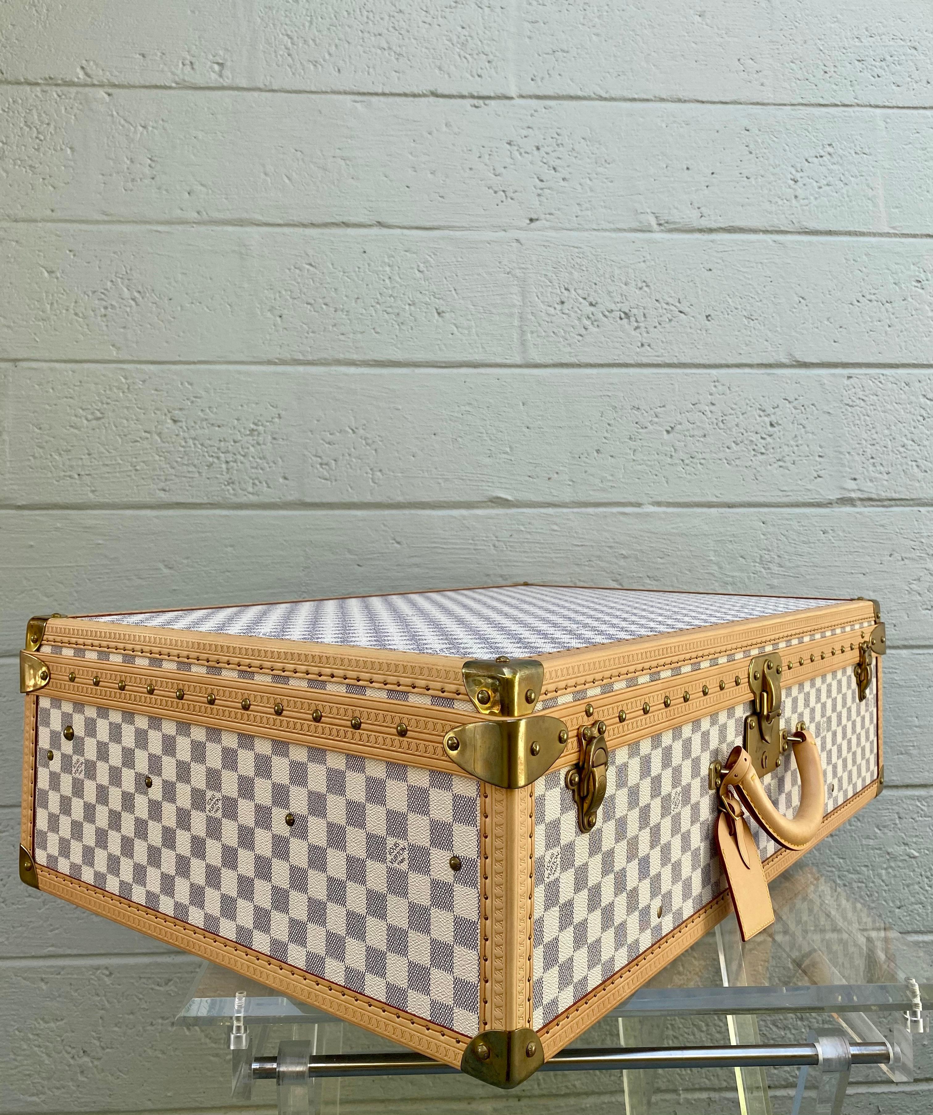 New Louis Vuitton Limited Edition Alzer Damier Azur Rare Travel Trunk 80cm For Sale 1