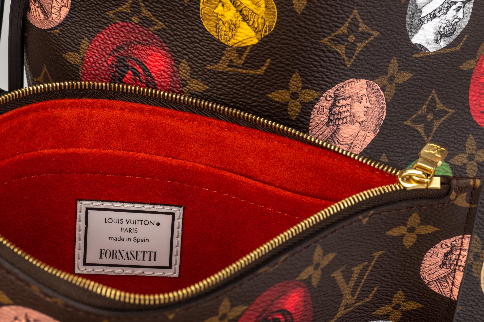 Louis Vuitton Nouveauté Édition Limitée  Fornasetti - Sac fourre-tout Neverfull dans sa boîte en vente 6