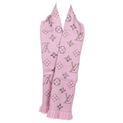New Louis Vuitton Metallic Pink Woven Logo Scarf