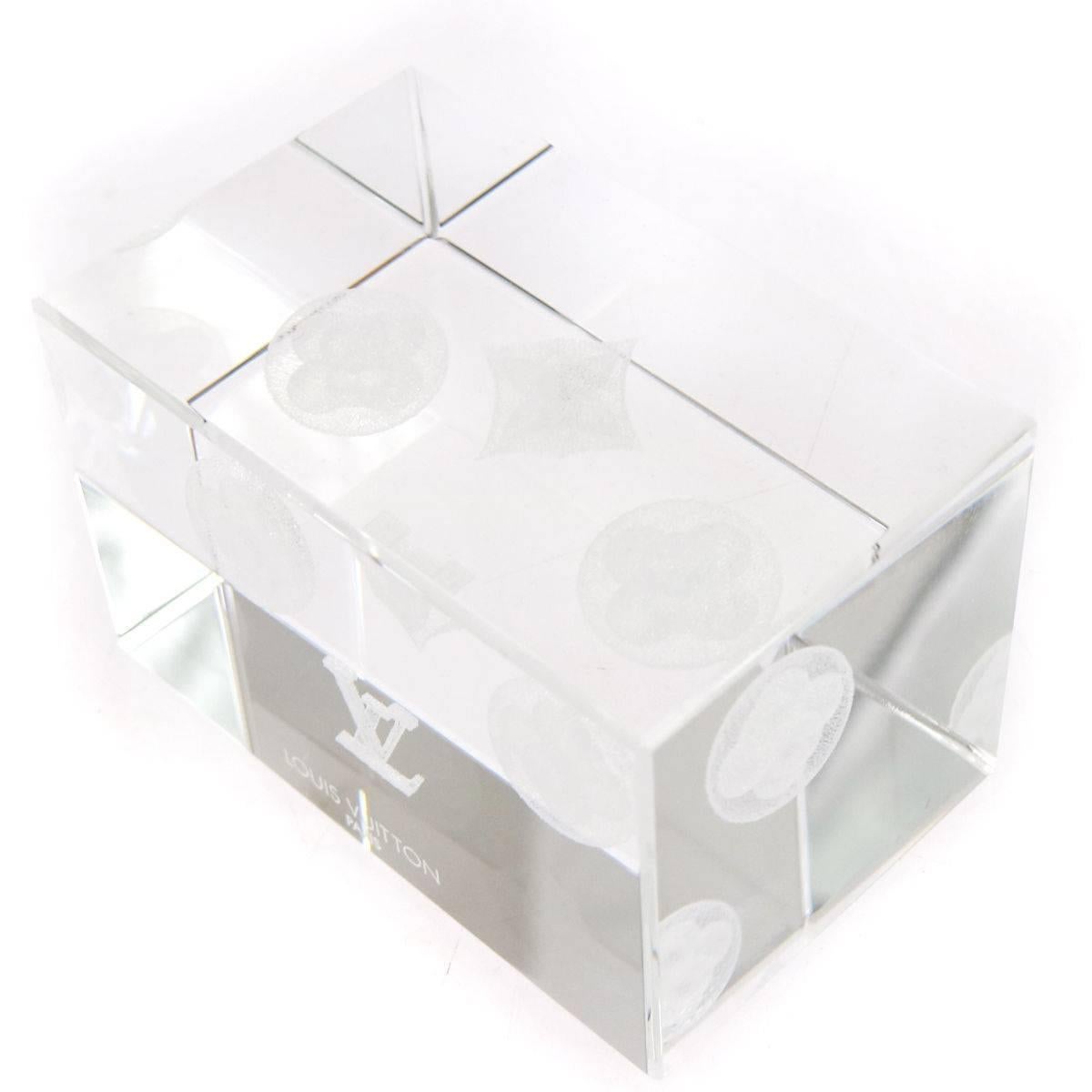 NEW! Louis Vuitton Monogram Crystal Cube Desk Table Paper Weight in Box For Sale 1