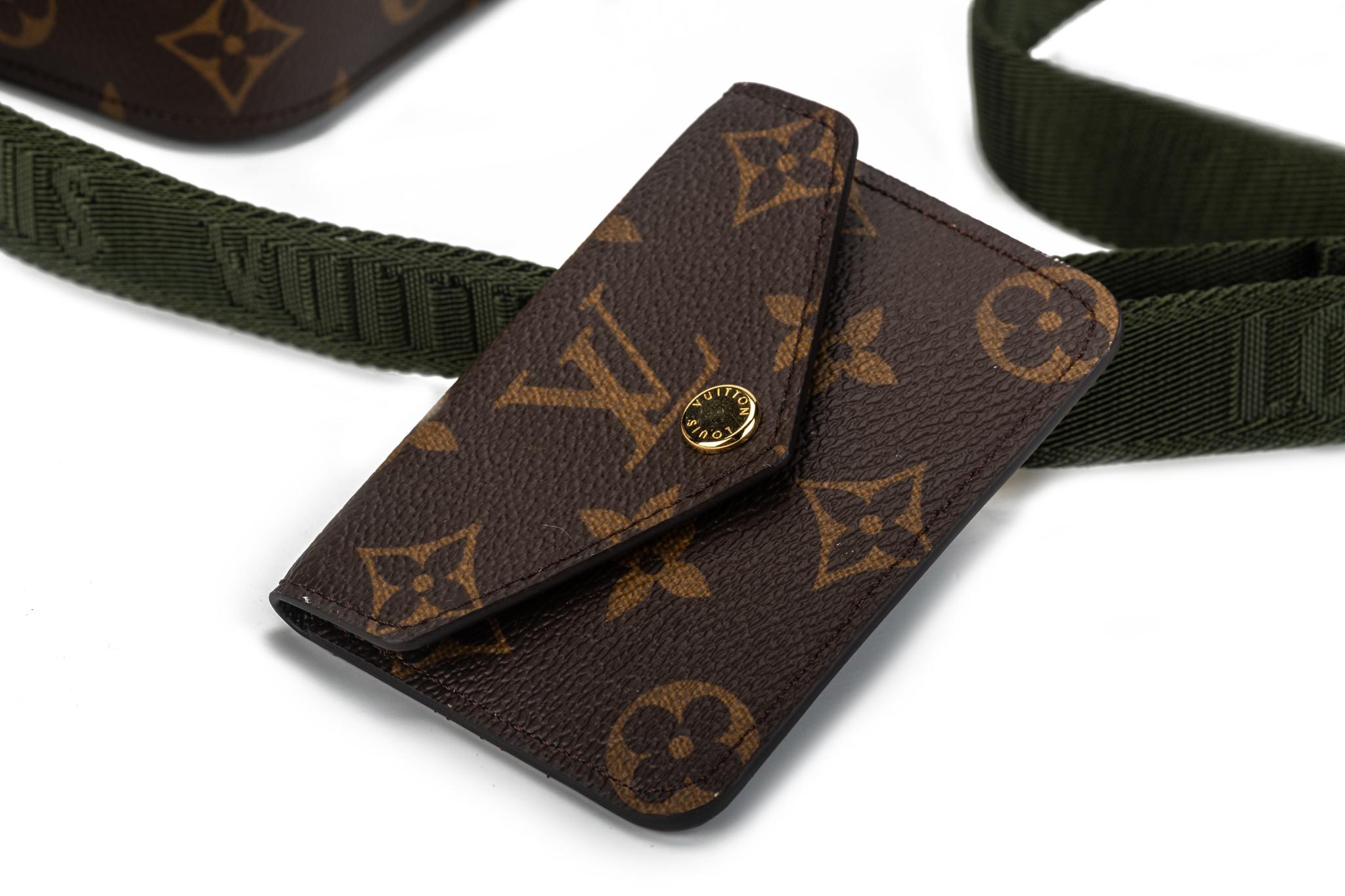 New Louis Vuitton Monogram Mini Felicie Multi Bag In New Condition For Sale In West Hollywood, CA