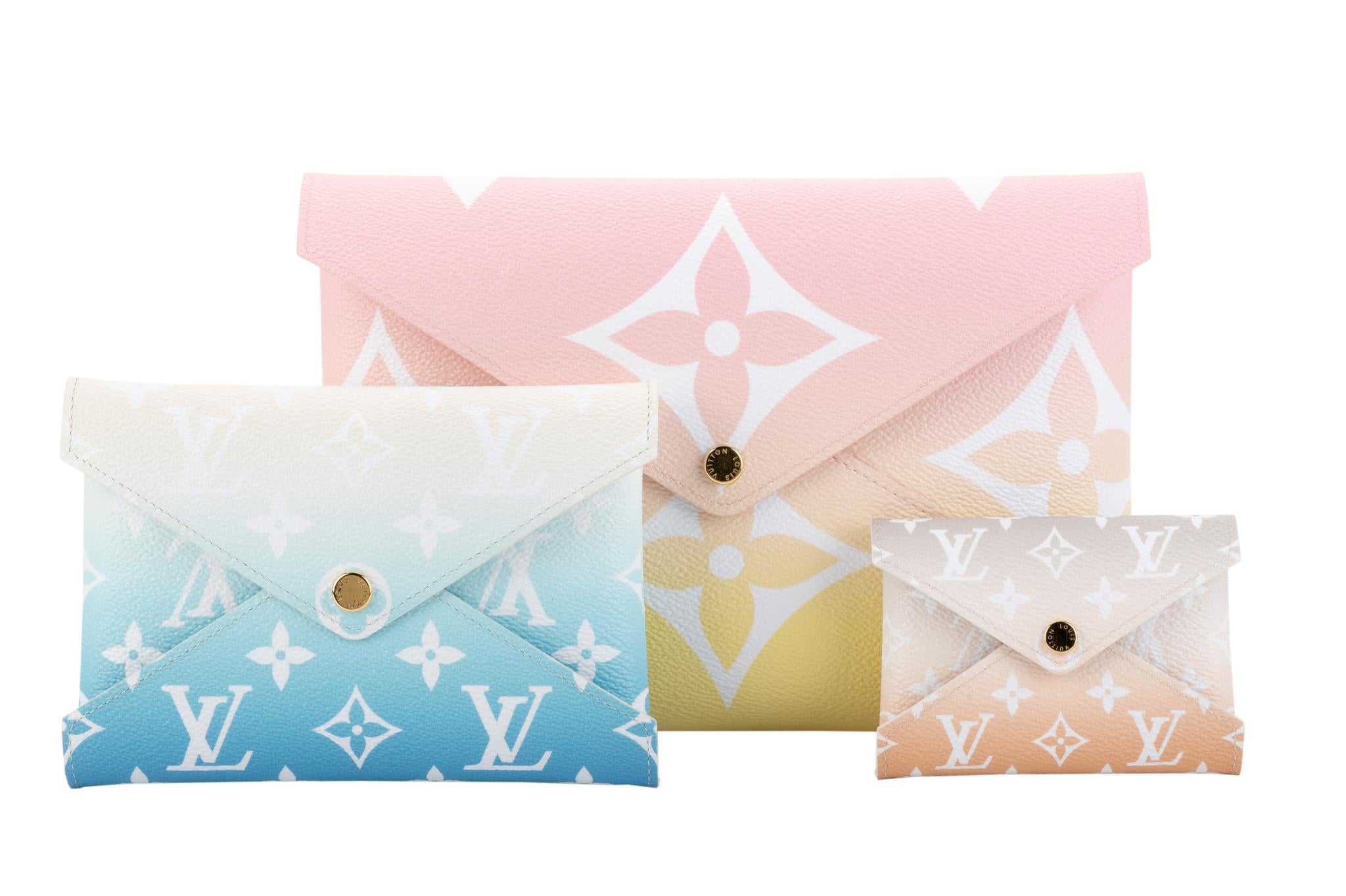 New Louis Vuitton Ombre Limited Edition Pochettes Bags In New Condition In West Hollywood, CA