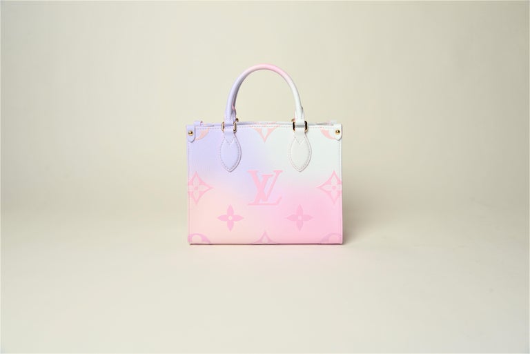 NEW Louis Vuitton OnTheGo PM Spring Escape Collection For Sale 5