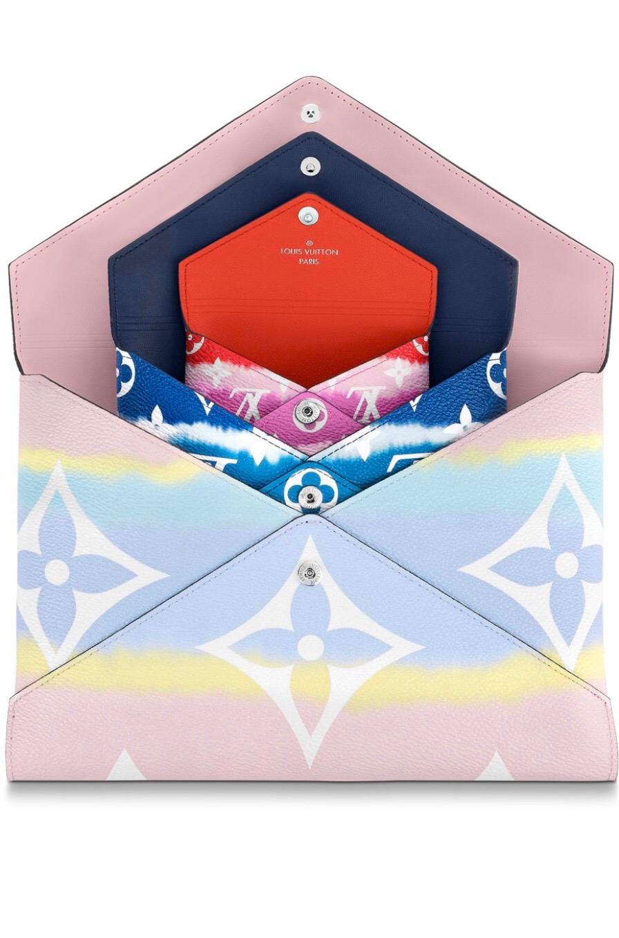 Louis Vuitton Pastel Monogram Sunset Kirigami Pochette Trio Pouch 21lk413s  at 1stDibs
