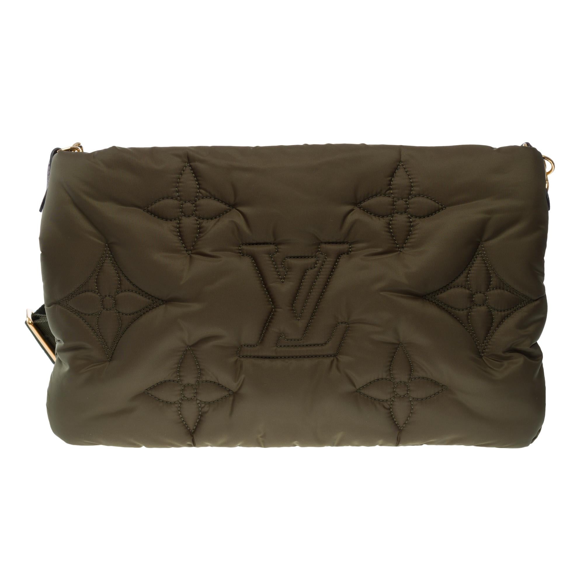 Women's or Men's New Louis Vuitton Pillow Maxi Pochette shoulder bag in khaki/Beige nylon, GHW For Sale