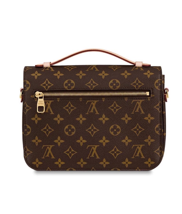 NEW Louis Vuitton Pochette Metis Canvas Hand Bag with Strap 2022 For Sale at 1stDibs