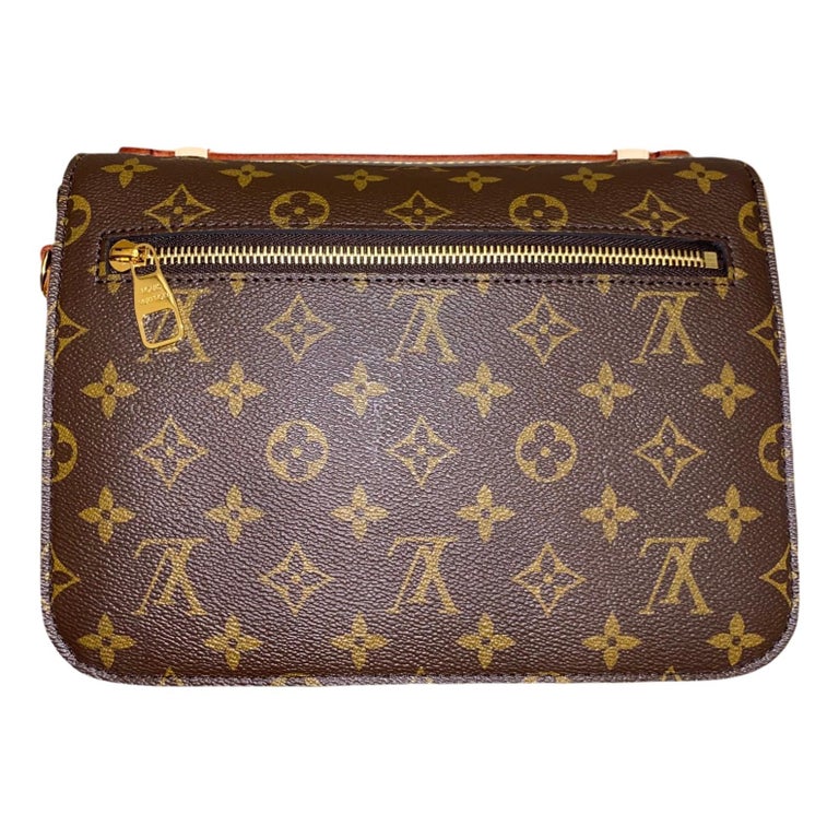 NEW Louis Vuitton Pochette Metis Monogram Canvas Hand Bag with Strap 2022  For Sale at 1stDibs | louis vuitton metis pochette, lv metis, pochette metis  2021