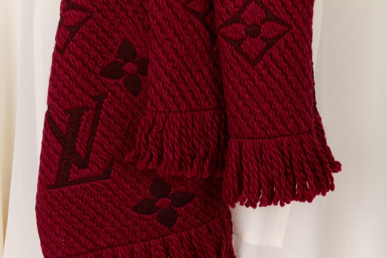 Louis Vuitton Bicolor Monogram Knit Fringed Wool Scarf Louis Vuitton | The  Luxury Closet
