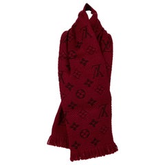 Louis Vuitton Roter und schwarzer gewebter Fransenschal