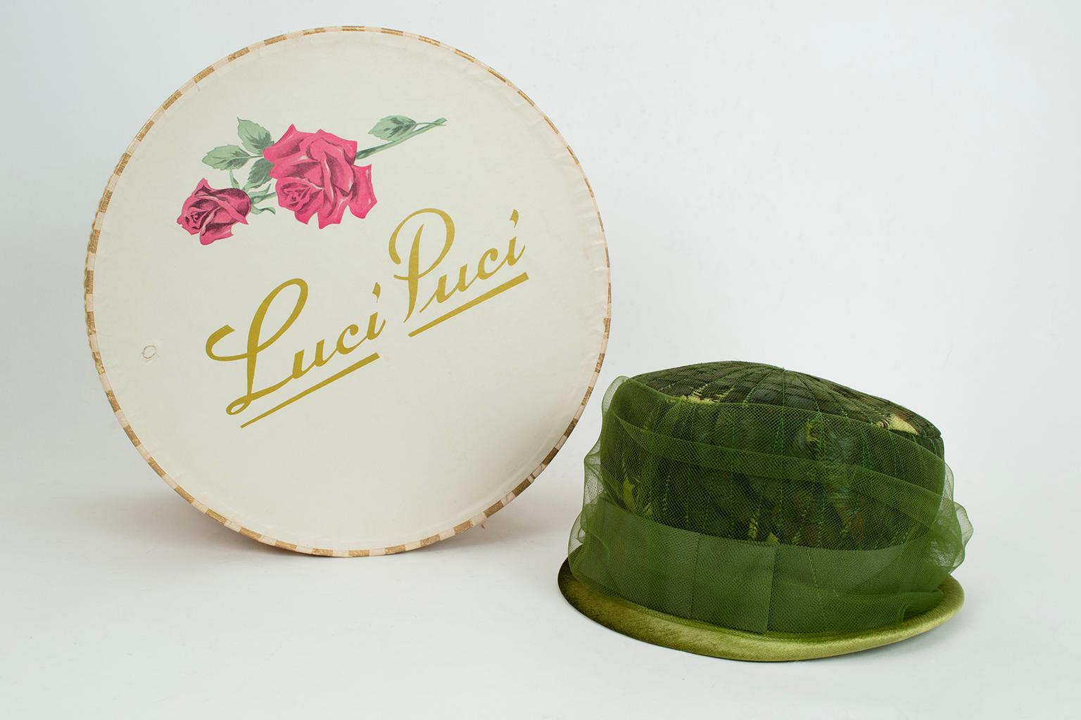 New Luci Puci Green Velvet Cloche Hat with Mallard Feather Crown – S, 1950s For Sale 11