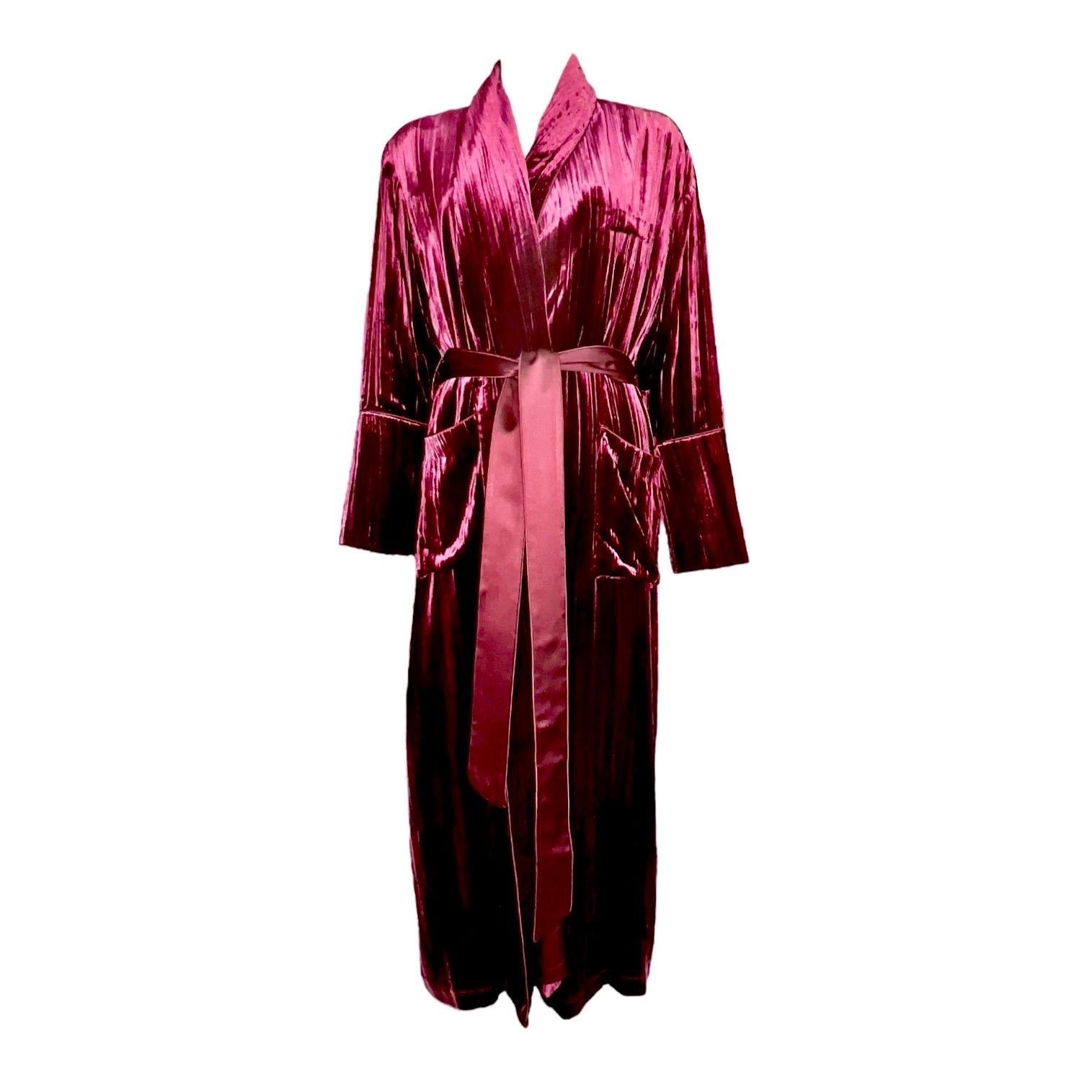 NEW Luxuriöse Olivia von Halle Deep Crimson Velvet Silk Dressing Gown Robe XS/S im Angebot