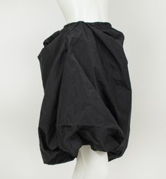 New Japanese Avant Garde Black Nylon Parachute Bubble Midi Skirt – S-M, 2018