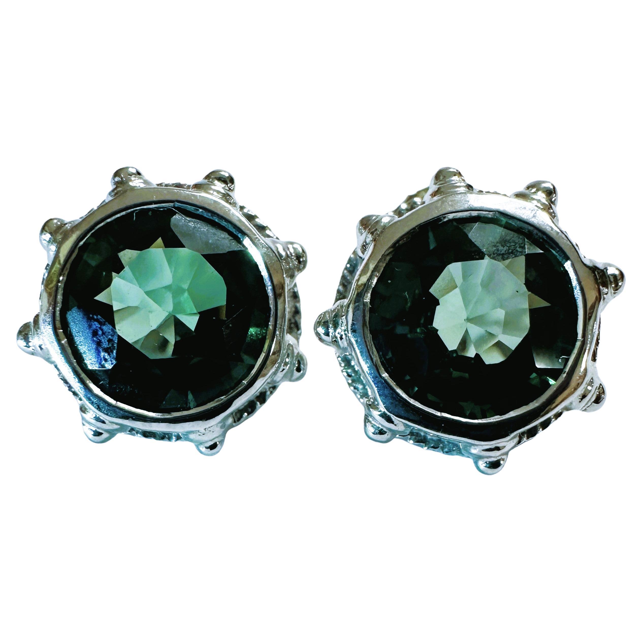 New Madagascar 7.90 ct Green Blue Sterling Earrings For Sale