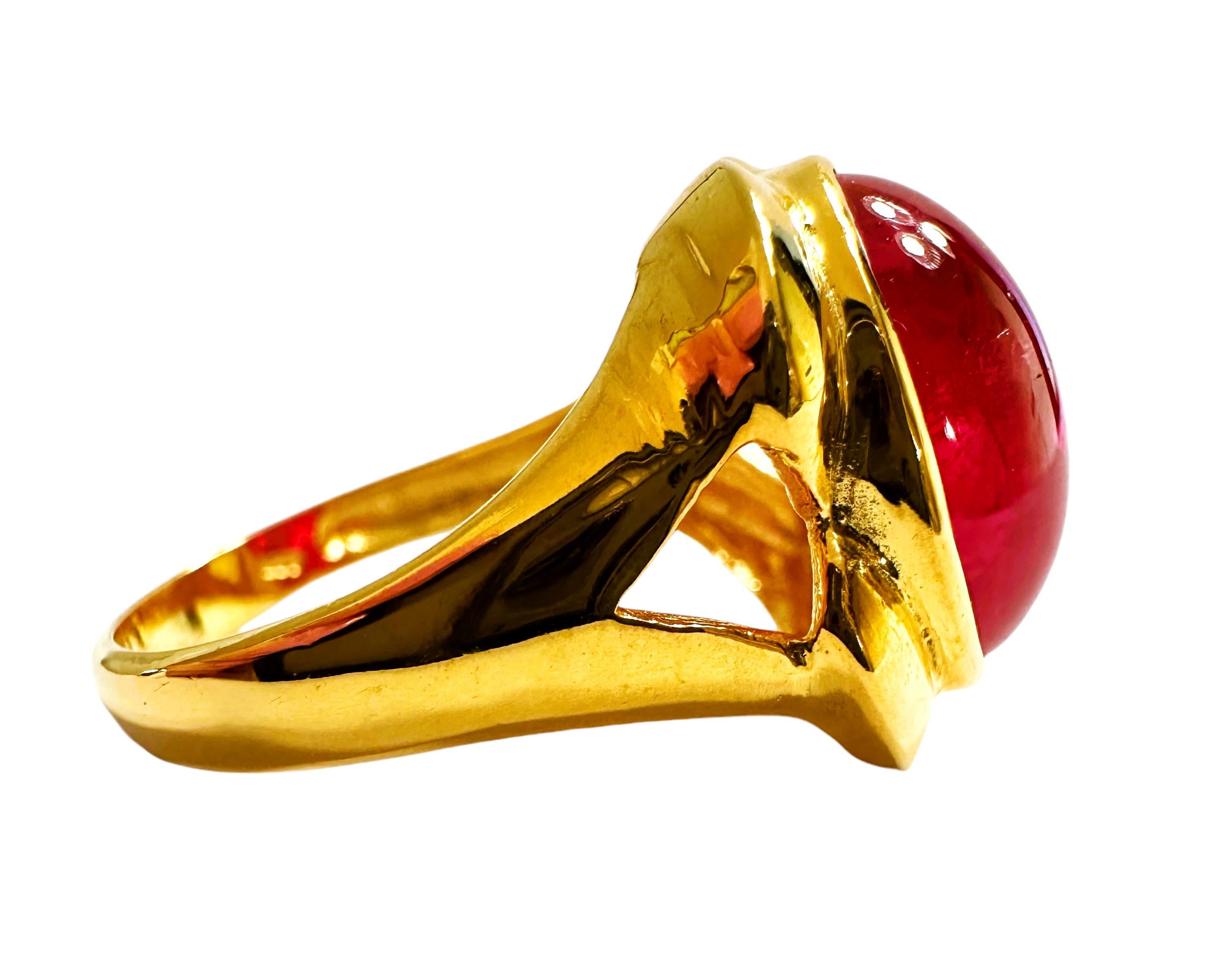 Bague Madagascar neuve en plaquée or jaune avec rubis rouge rosé 8,8 carats Neuf à Eagan, MN
