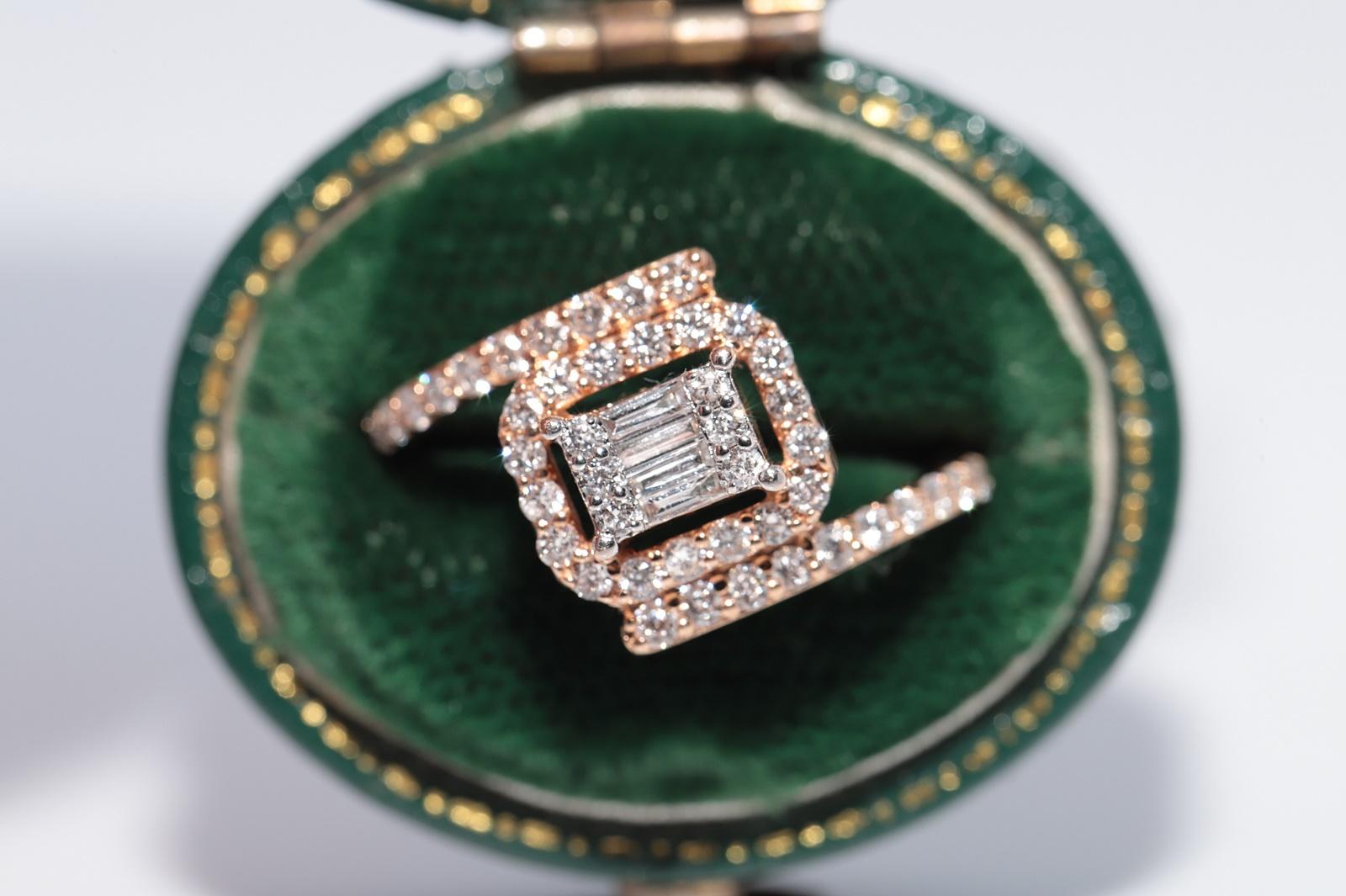 New Made 14k Gold Natürlichen Baguetteschliff und Brillantschliff Diamantring im Angebot 1