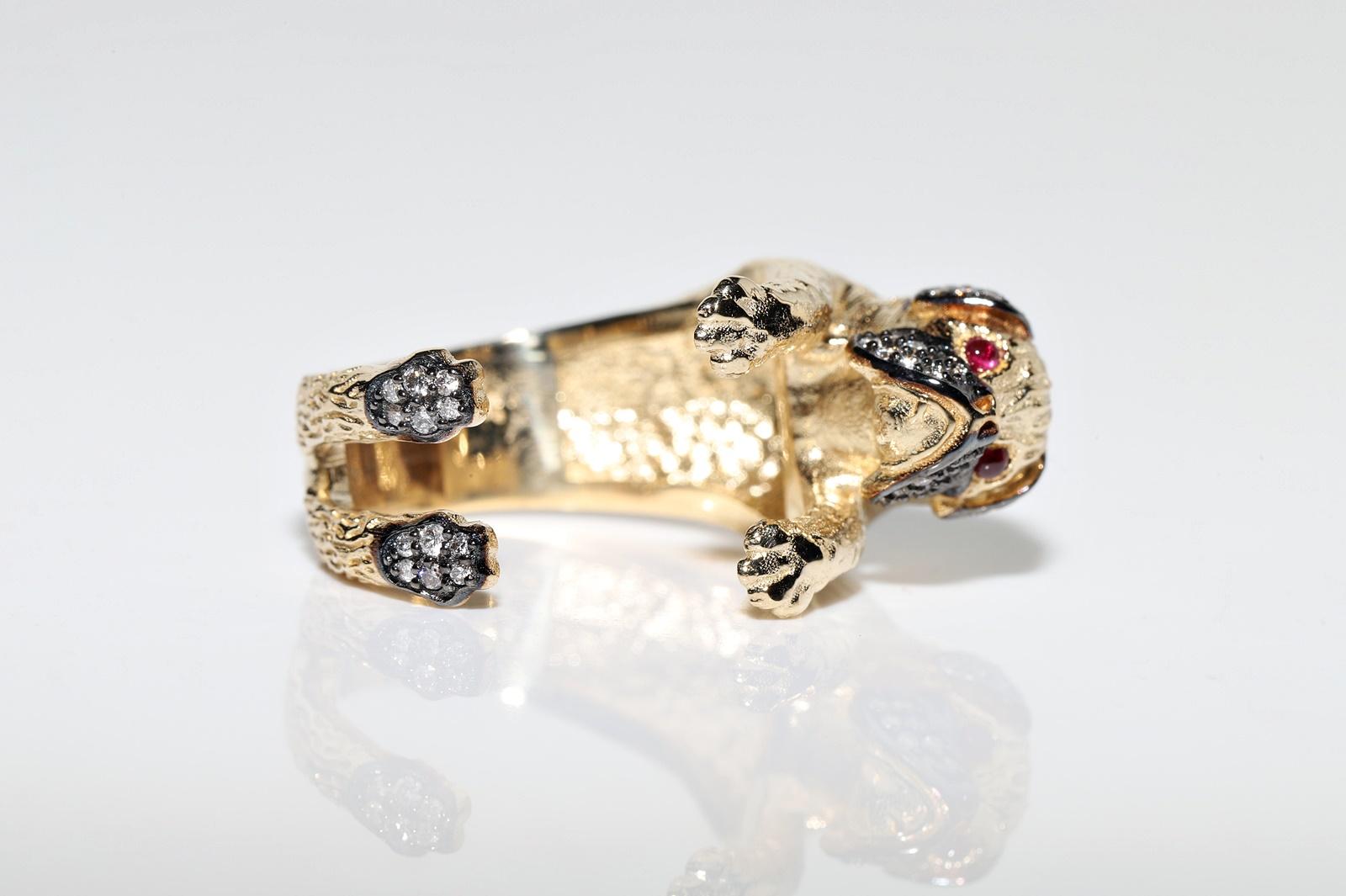 New Made 14k Gold Natural Diamond And Cabochon Ruby Decorated Dog Ring In New Condition For Sale In Fatih/İstanbul, 34