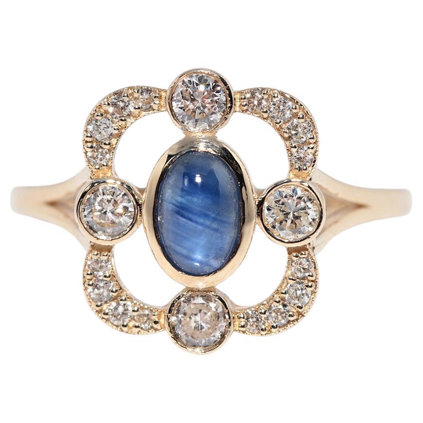 Anello decorato con diamanti naturali e zaffiri cabochon in oro 14k di nuova produzione