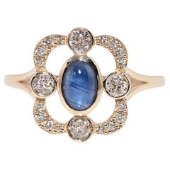 New Made 14k Gold Natural Diamond and Cabochon Sapphire Decorated Ring (Bague décorée de diamants naturels et de saphirs cabochons)