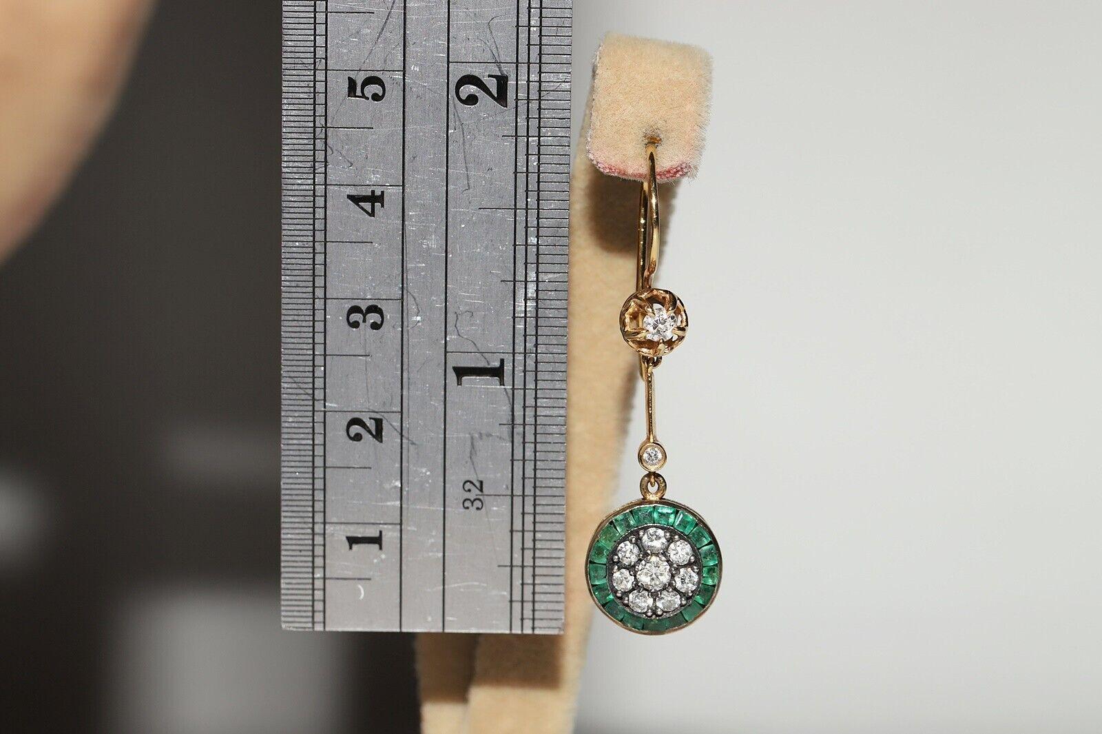 Brilliant Cut New Made 14k Gold Natural Diamond And Caliber Cut Emerald Decorated Earring For Sale