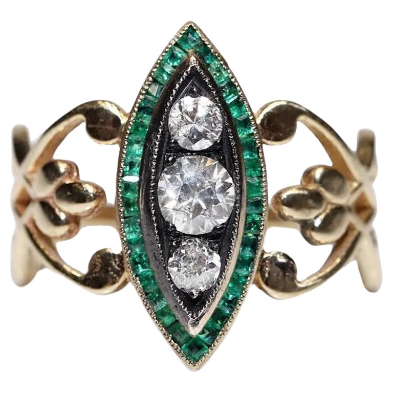 Anello Navette con Diamante Naturale e Smeraldo Taglio Calibro in Oro 14k di Nuova Fabbricazione
