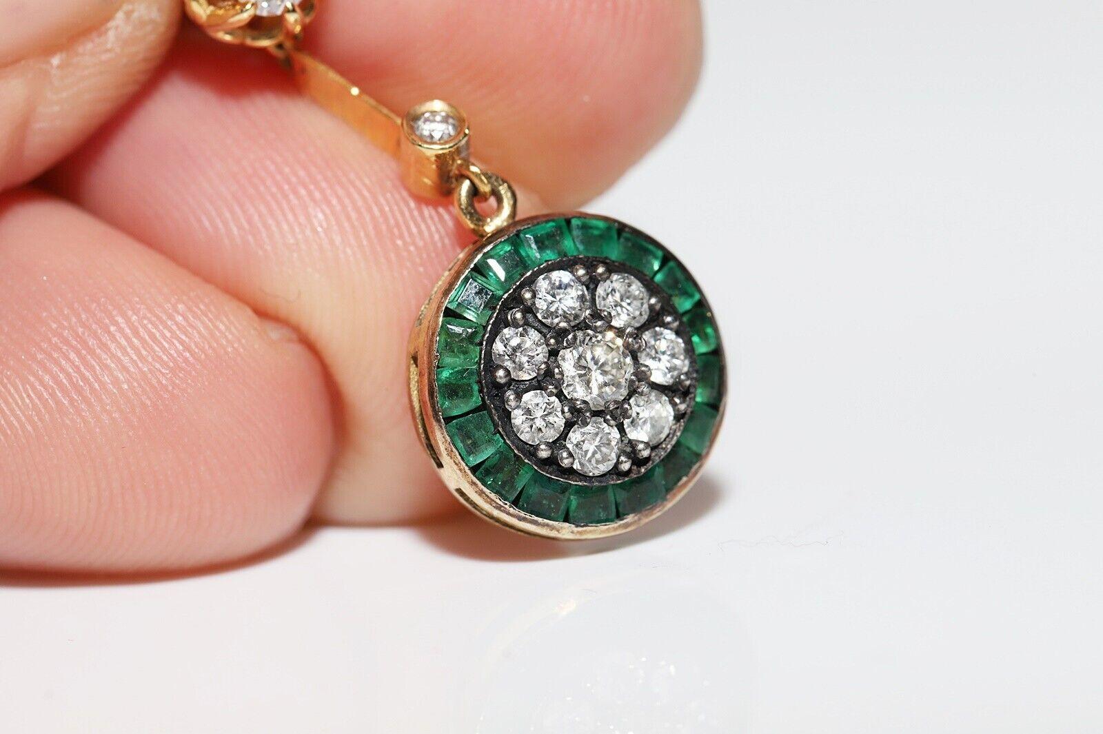 New Made 14k Gold Natural Diamond And Caliber Emerald Decorated Earring  For Sale 5
