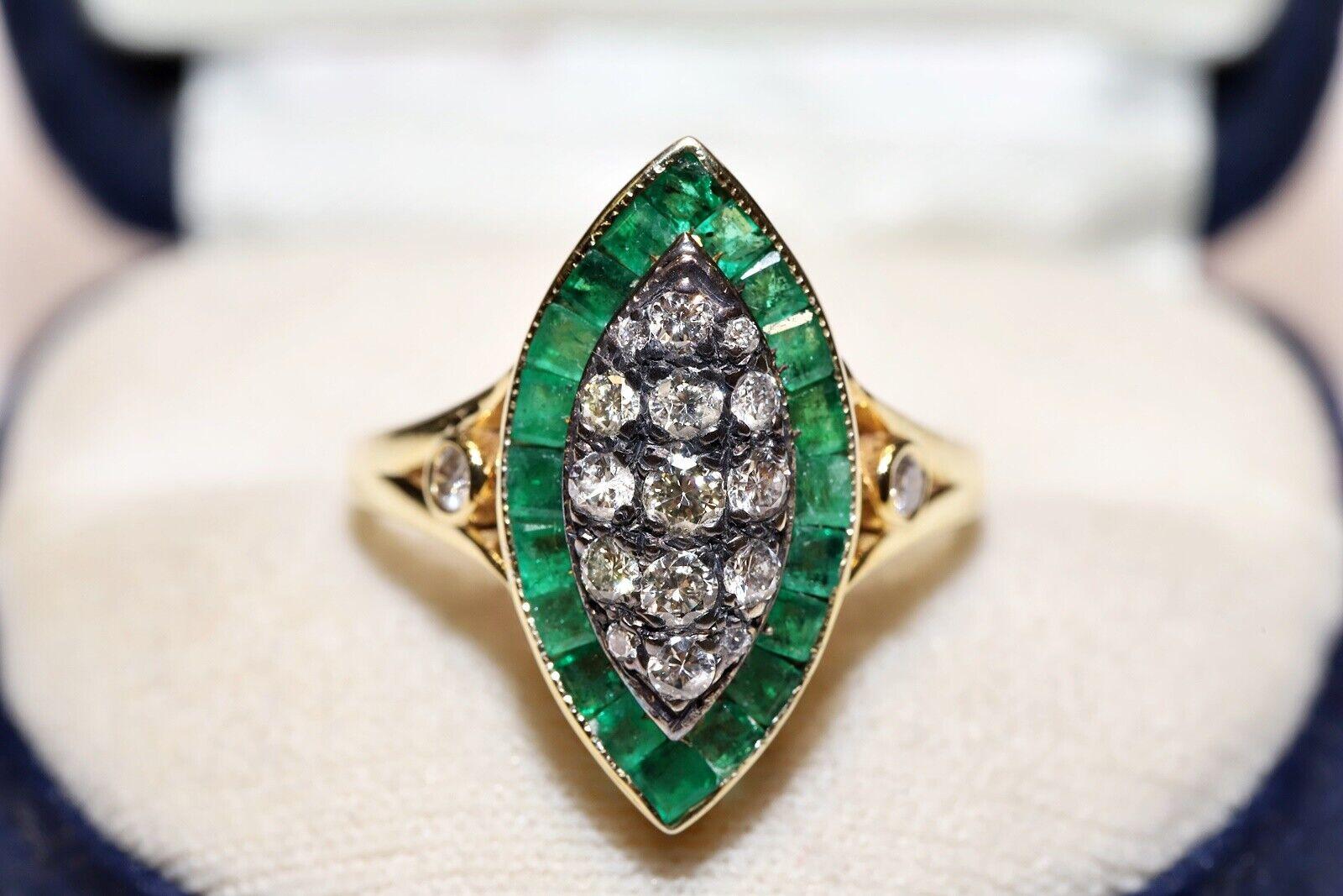 New Made 14k Gold Natural Diamond And Caliber Emerald Navette Ring  For Sale 4