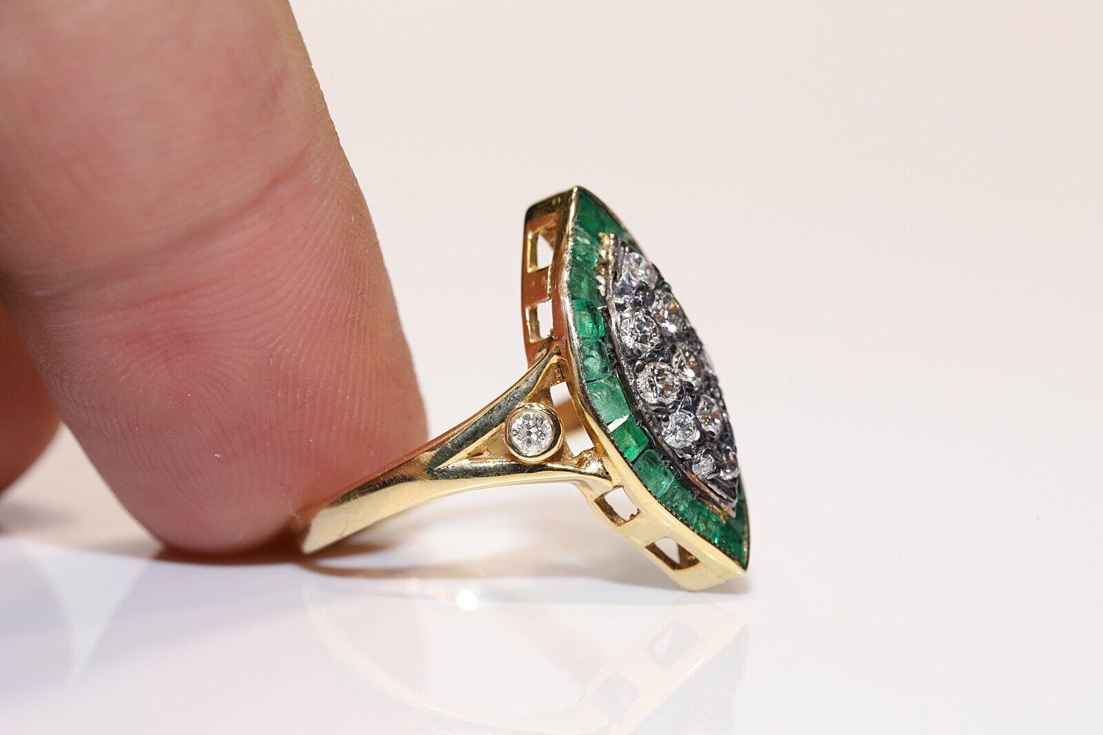 New Made 14k Gold Natural Diamond And Caliber Emerald Navette Ring  In Good Condition For Sale In Fatih/İstanbul, 34