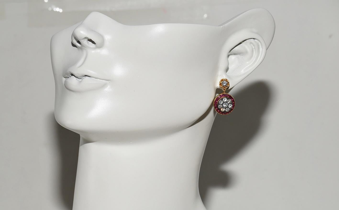 Boucles d'oreilles décorées de diamants naturels et de rubis calibrés en or 14 carats, neuves en vente 9