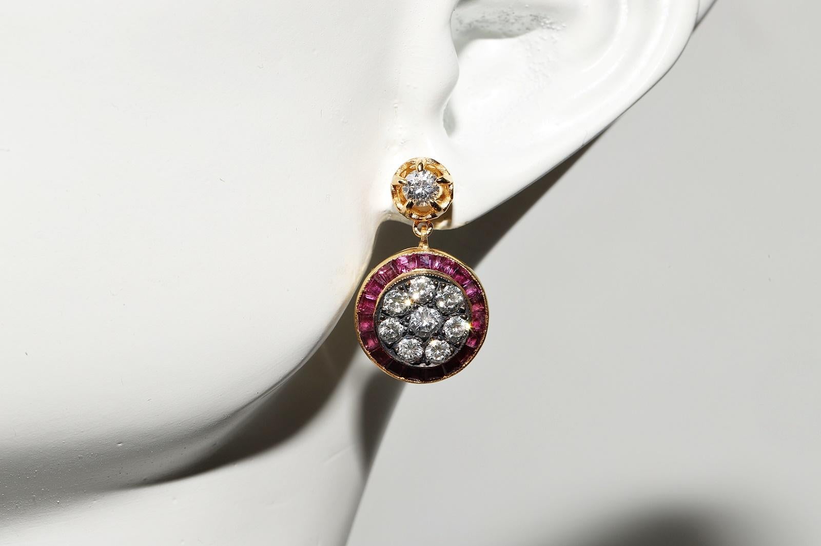 Boucles d'oreilles décorées de diamants naturels et de rubis calibrés en or 14 carats, neuves en vente 10