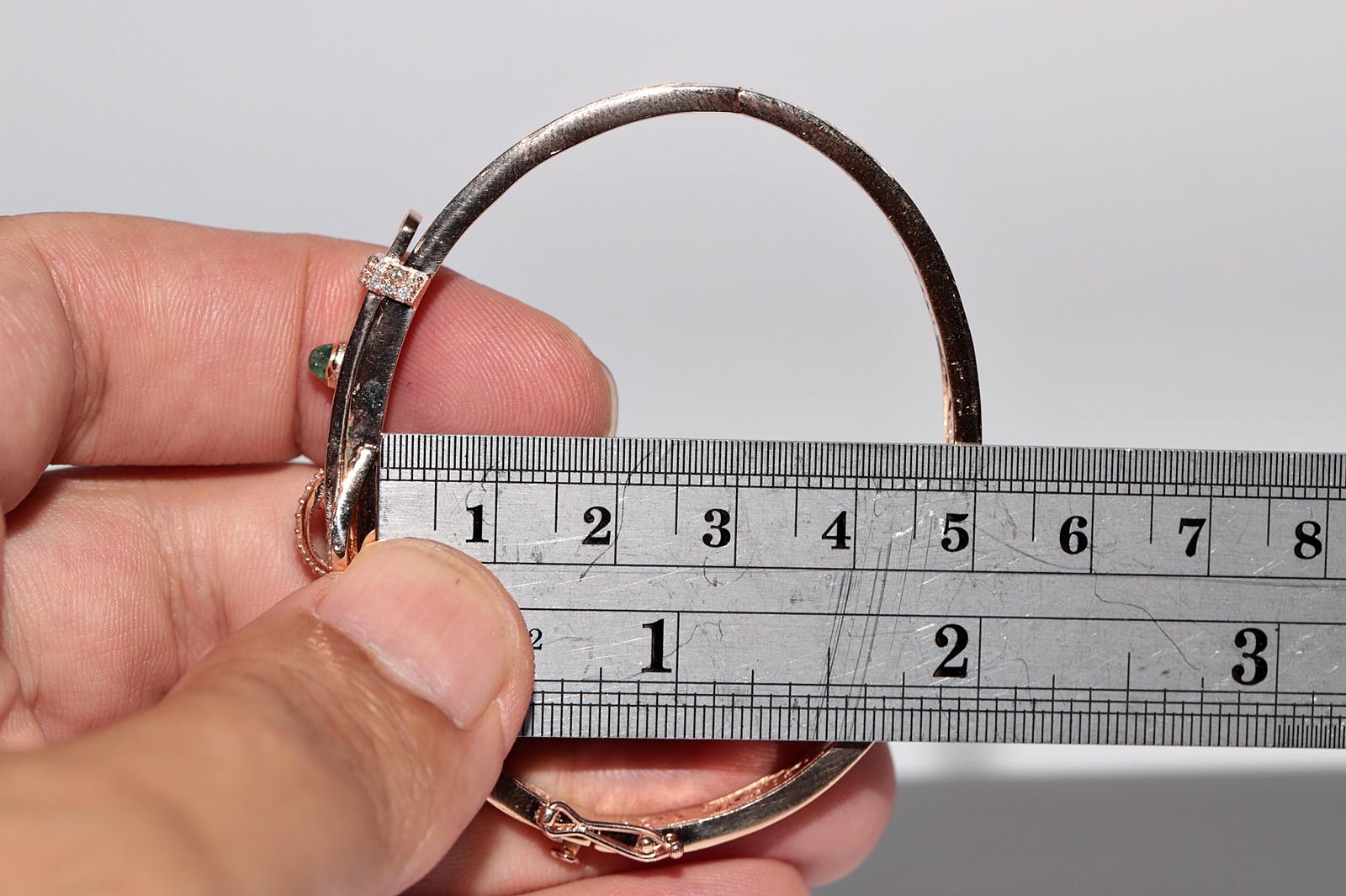 Pulsera cinturón de oro de 14k con diamantes naturales y esmeraldas en venta 7