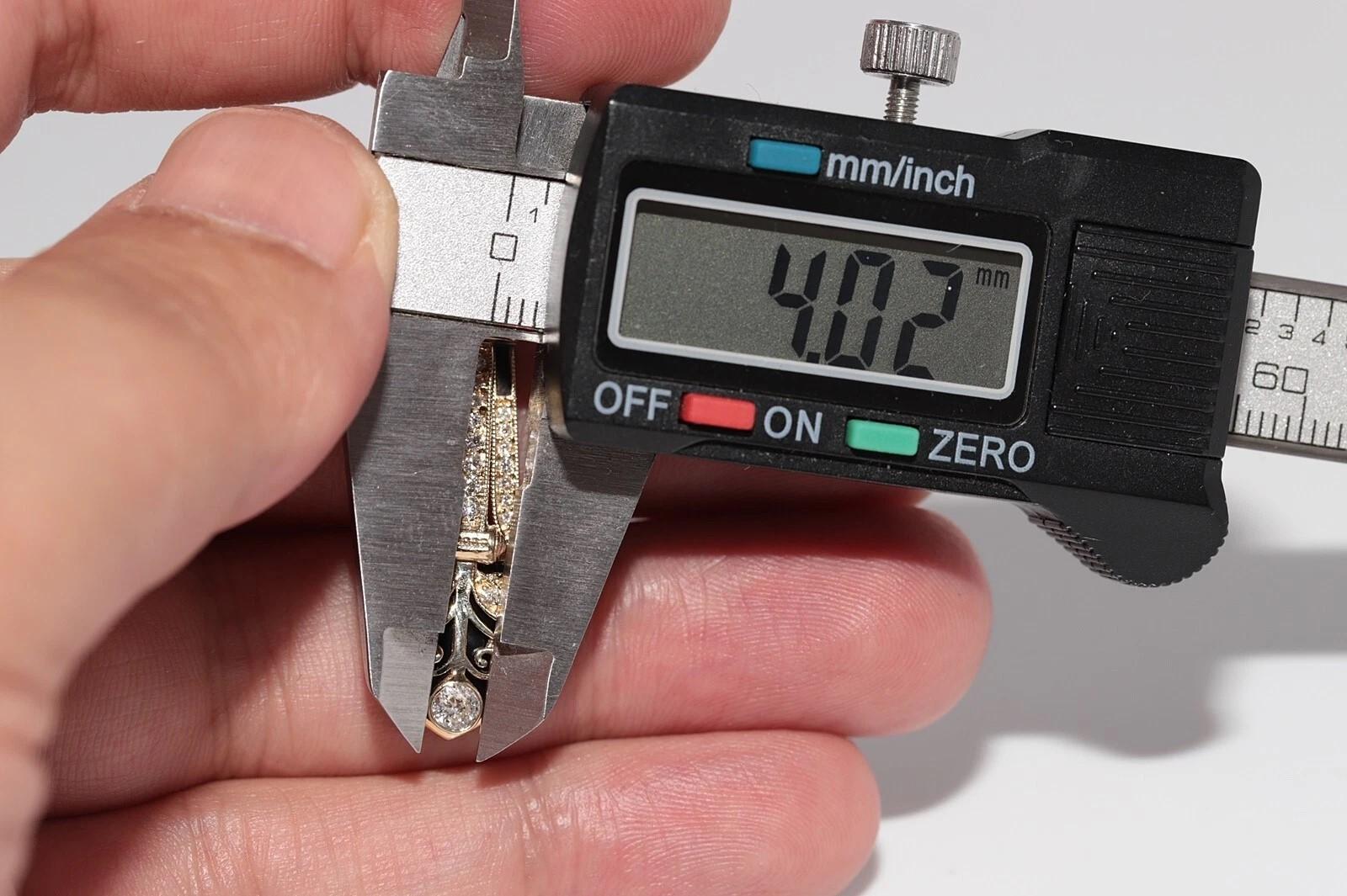 New Made Boucle d'oreille pendante en or 14k ornée de diamants naturels et d'émail en vente 6