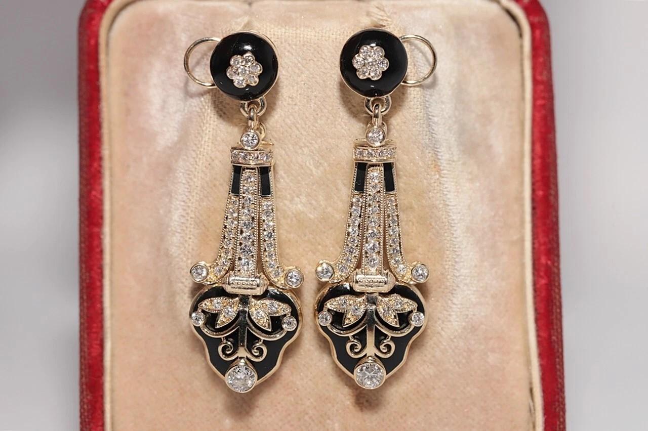 New Made Boucle d'oreille pendante en or 14k ornée de diamants naturels et d'émail en vente 8