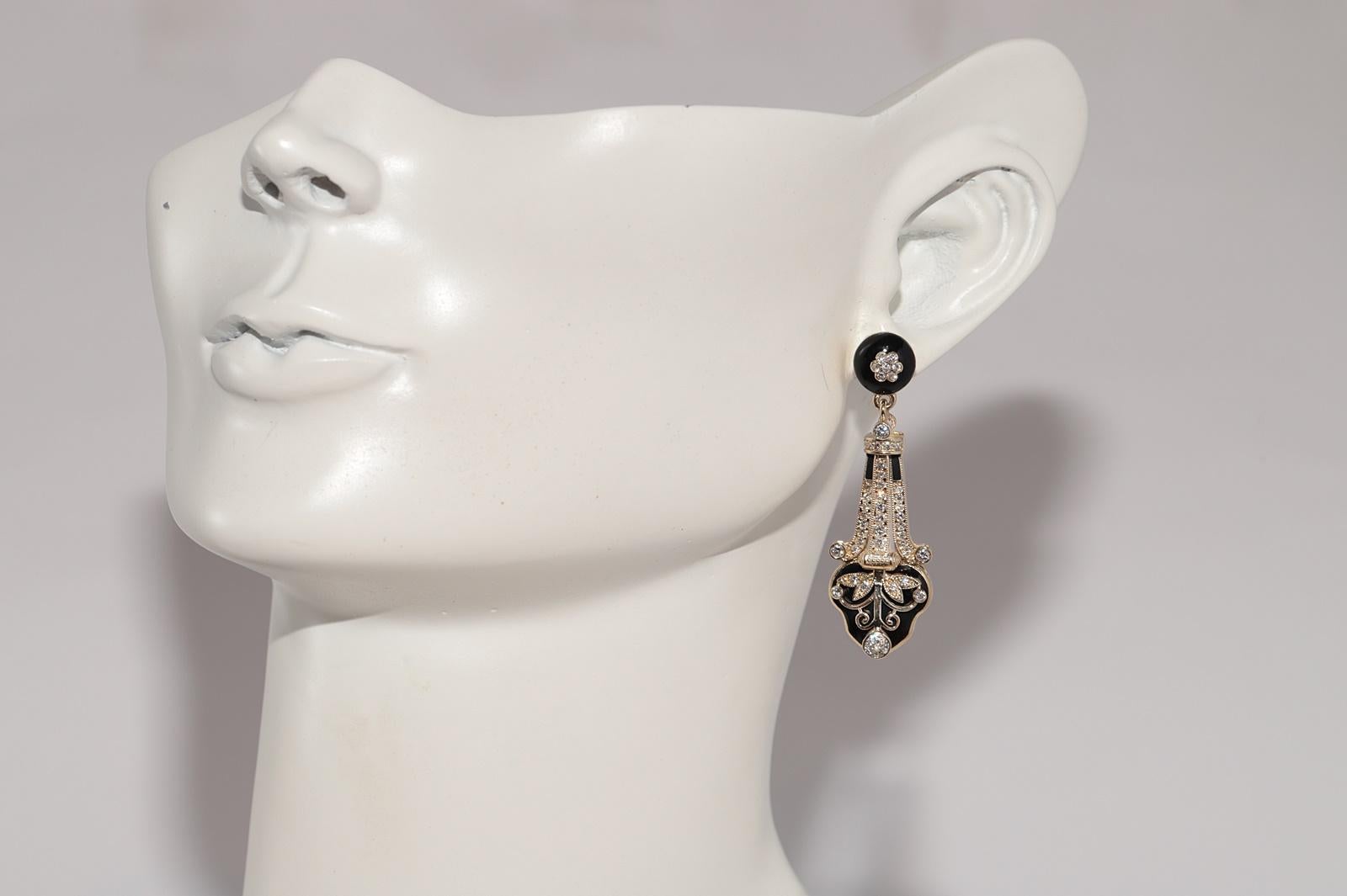 Neuer gefertigter 14k Gold natürlicher Diamant- und Emaille-Dekorierter Tropfenohrring im Angebot 10