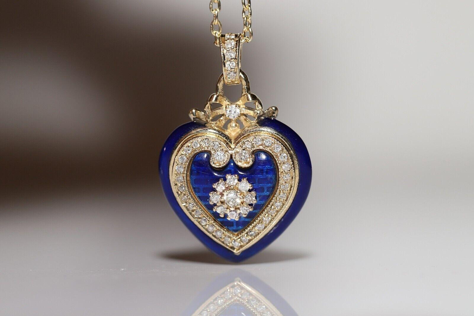 New Made 14k Gold Natural Diamond And Enamel Decorated Heart Pendant Necklace For Sale 6