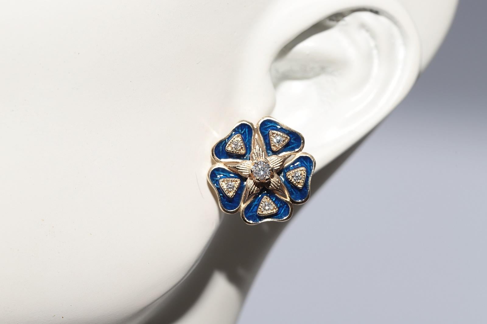 New Made Boucle d'oreille fleurs en or 14k diamant naturel et émail en vente 8
