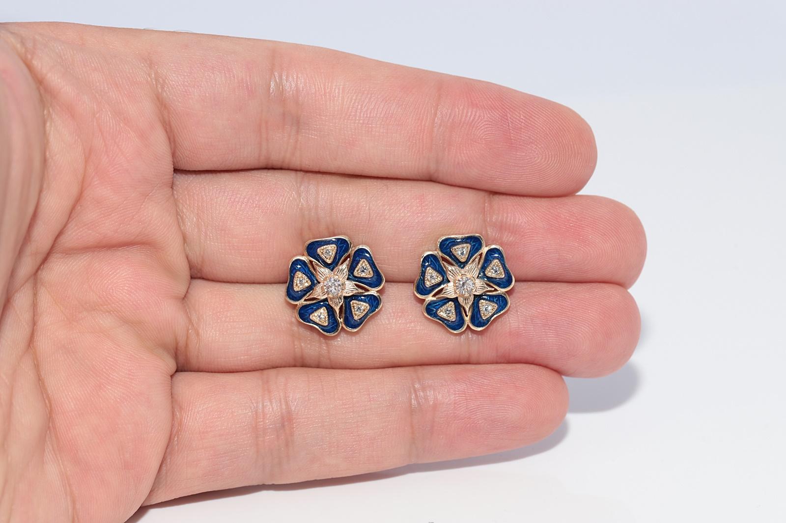 New Made Boucle d'oreille fleurs en or 14k diamant naturel et émail en vente 13