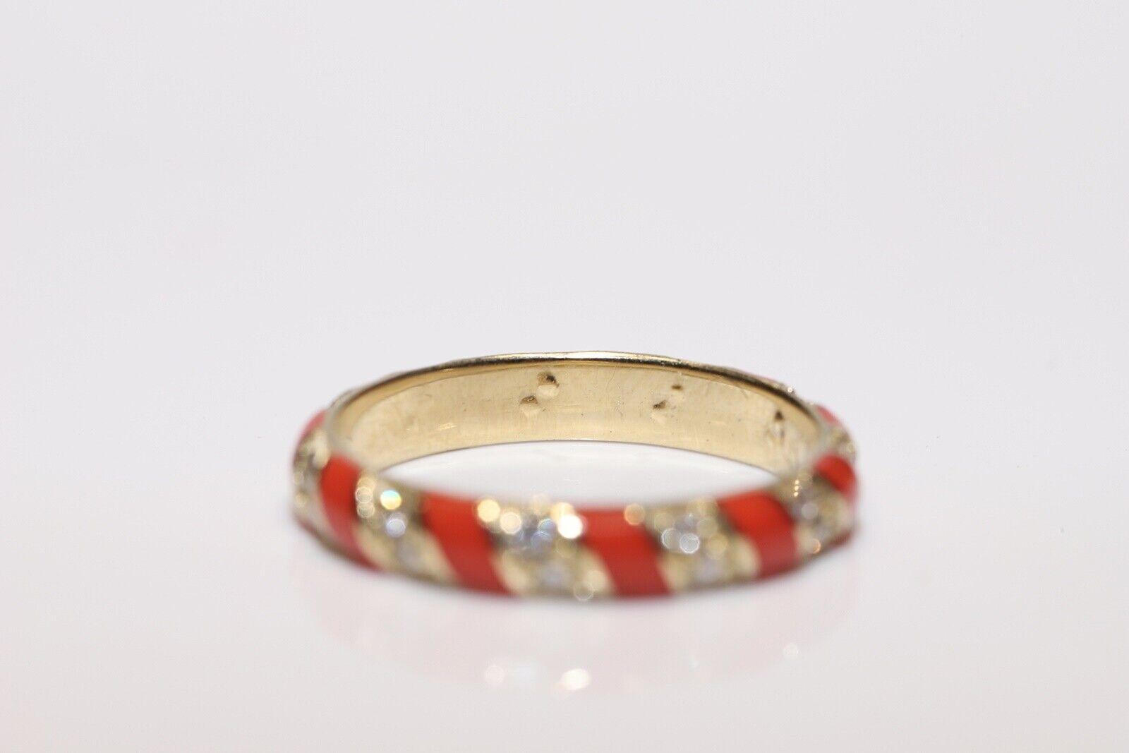 New Made 14k Gold Natural Diamond And Enamel Ring  For Sale 4