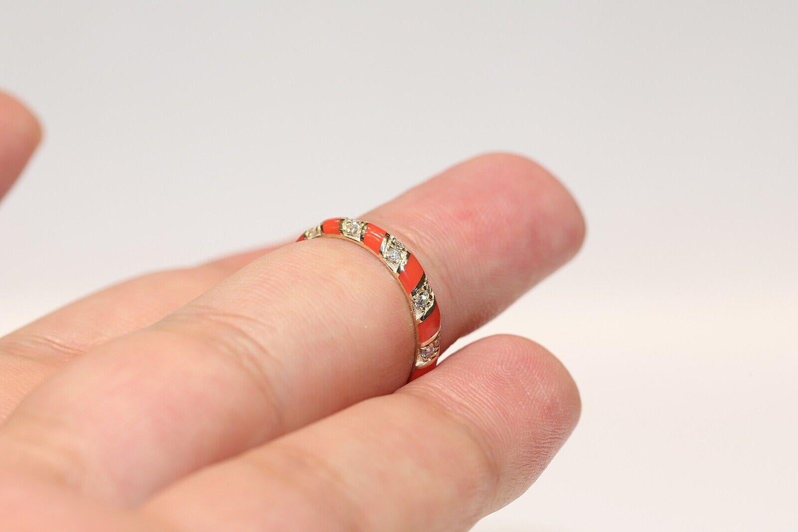 Bague neuve fabriquée en or 14 carats avec diamant naturel et émail en vente 1