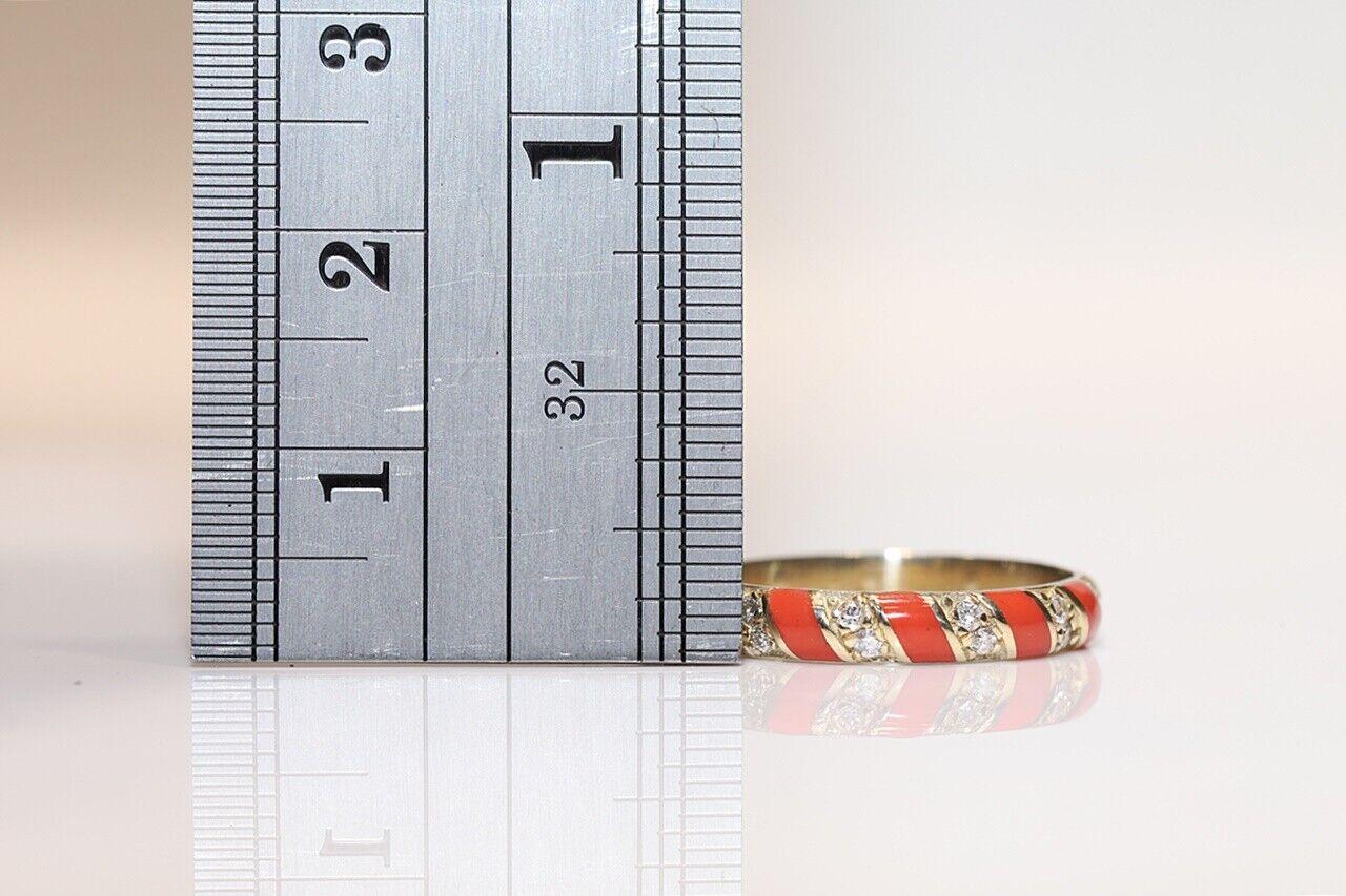 Bague neuve fabriquée en or 14 carats avec diamant naturel et émail en vente 2