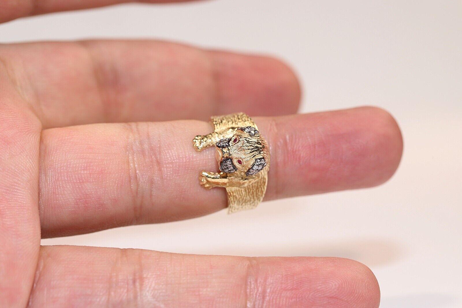 New Made 14k Gold Natural Diamond And Ruby Decorated Dog Style  Bague en vente 5