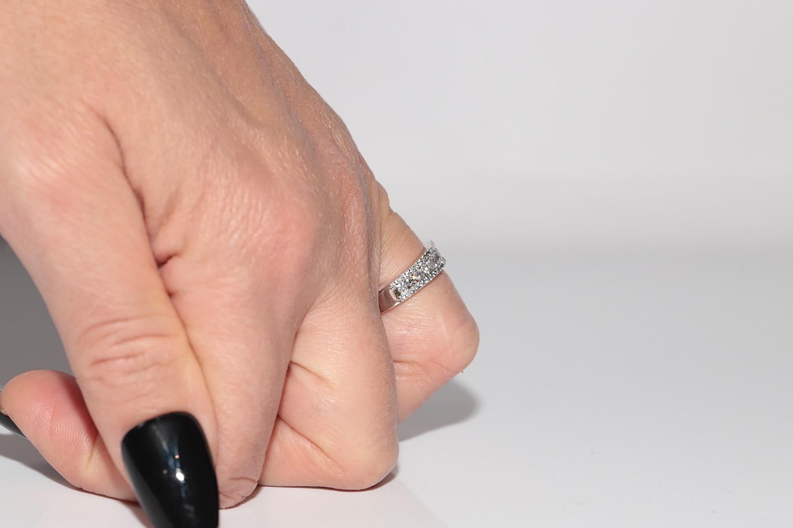 Anillo con banda decorada con diamantes naturales de oro de 14k de nueva factura en venta 10