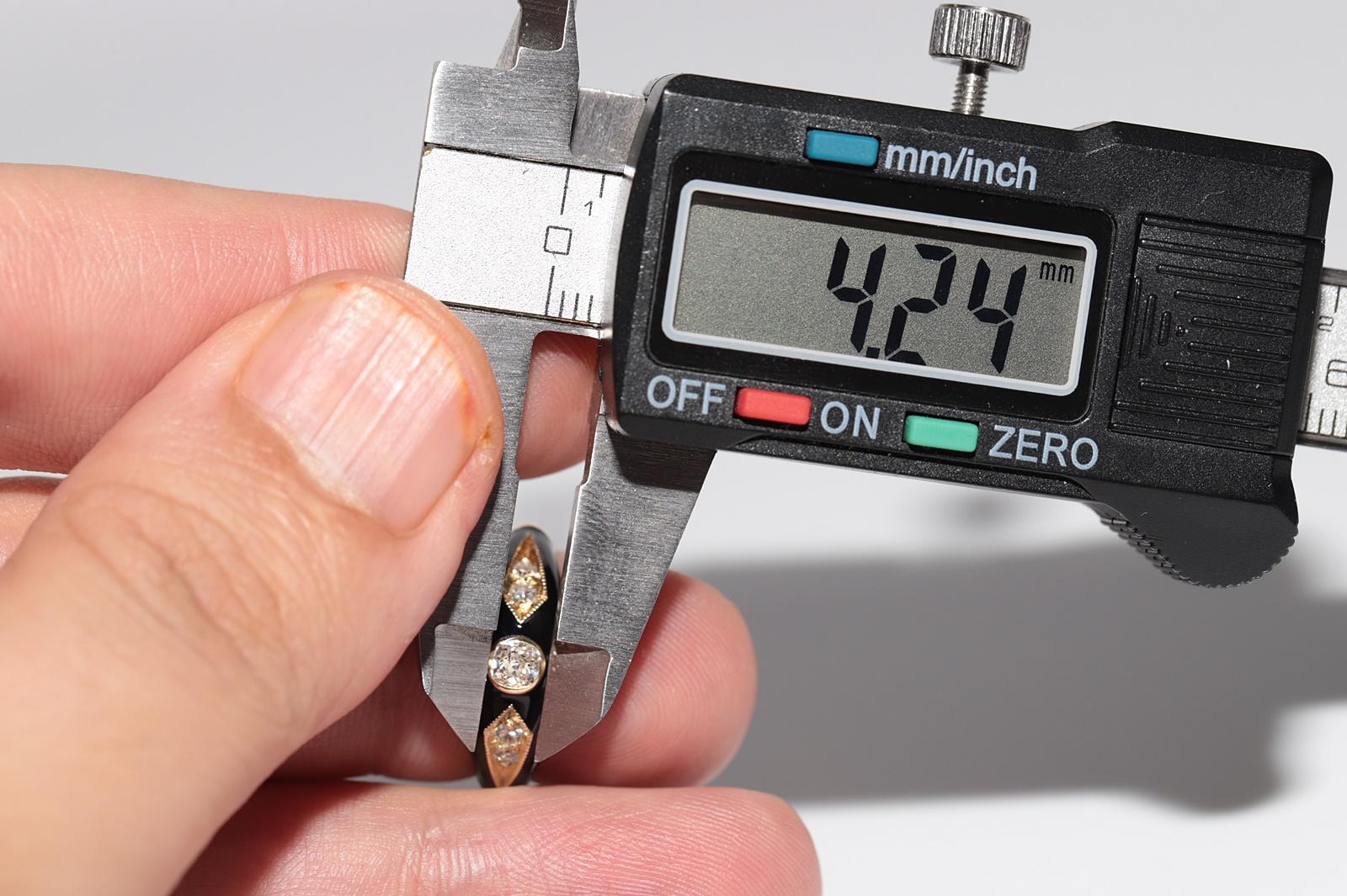 Anillo de oro de 14 quilates con diamante natural decorado con esmalte negro en venta 7