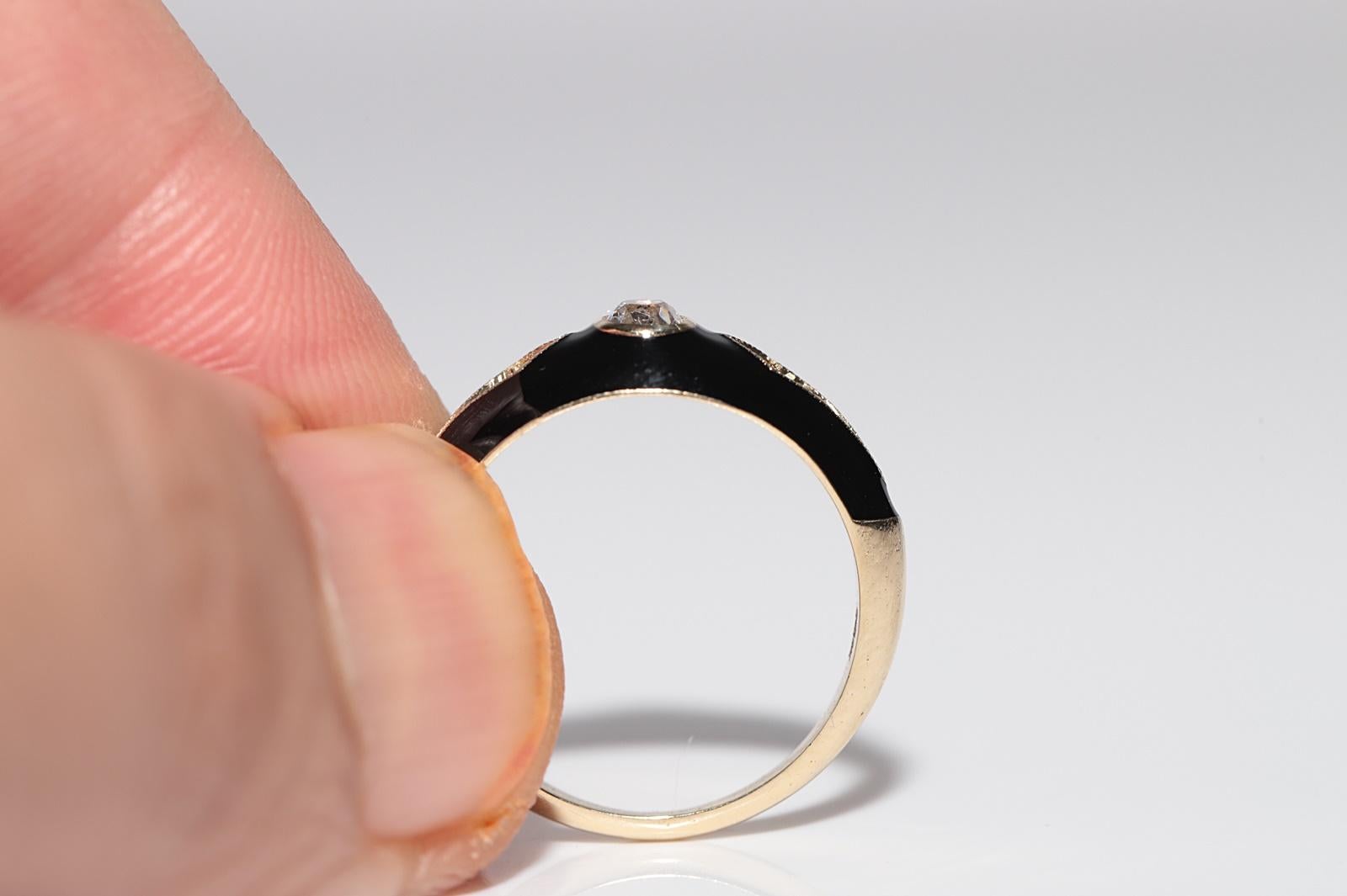 Anillo de oro de 14 quilates con diamante natural decorado con esmalte negro en venta 1