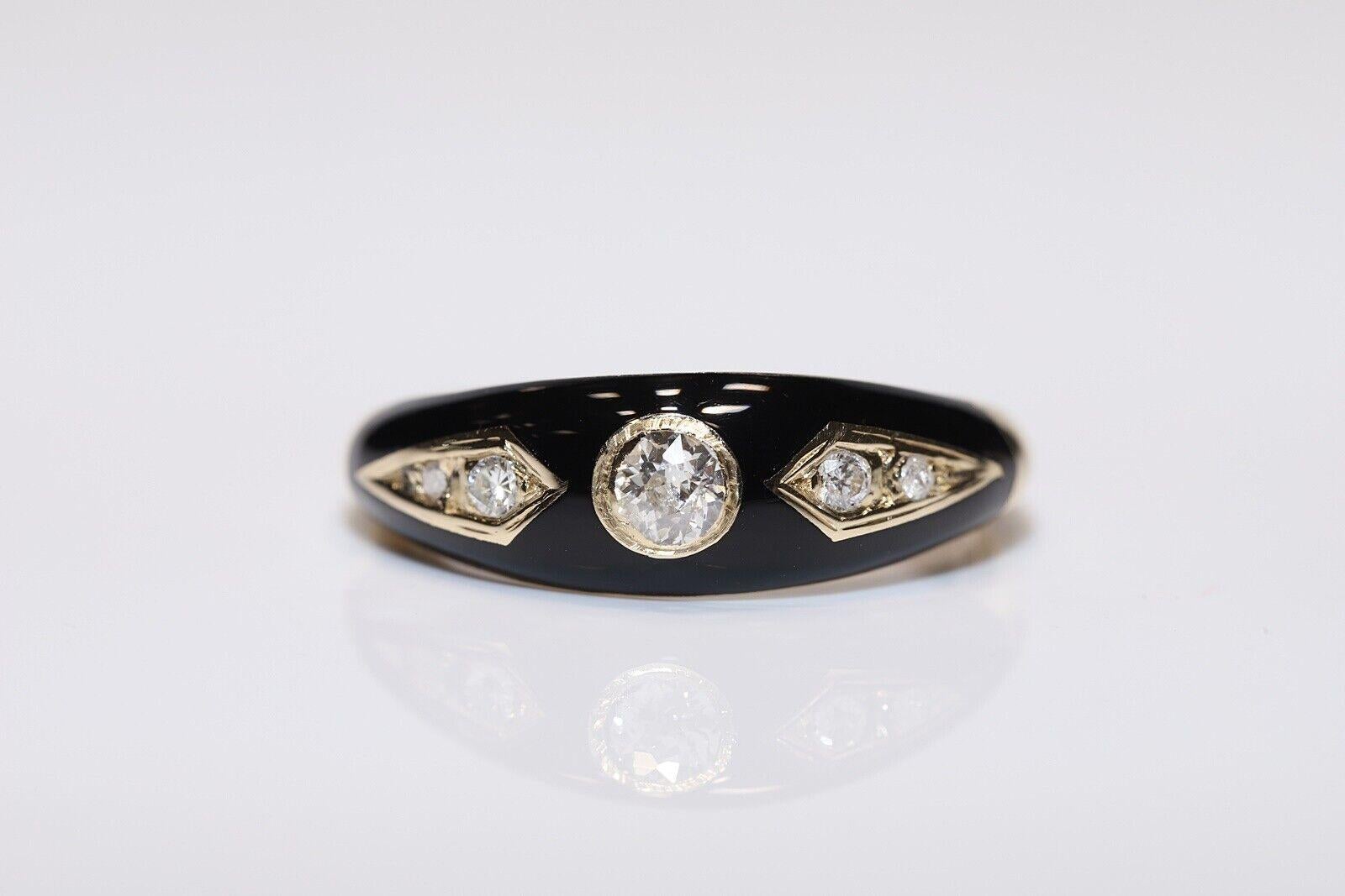 New Made 14k Gold Natural Diamond Decorated Black Enamel Ring  In New Condition For Sale In Fatih/İstanbul, 34