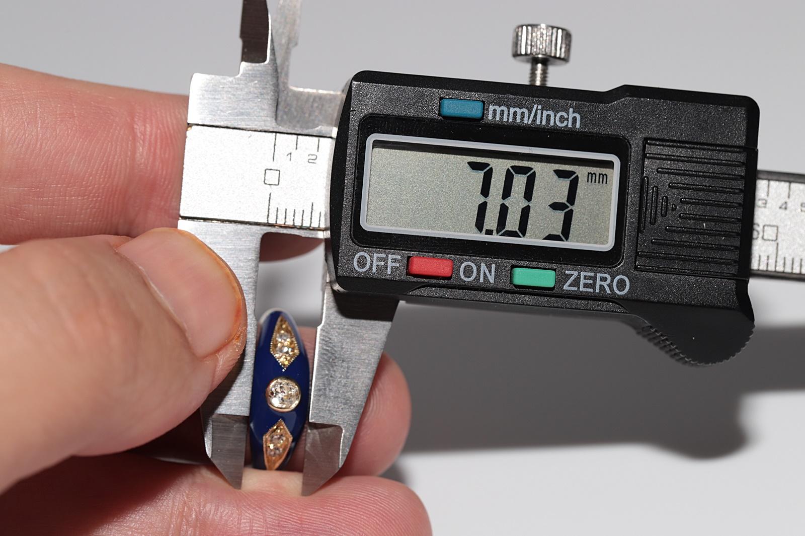 Bague jonc en or 14 carats, décorée de diamants naturels et d'émail bleu, neuve en vente 7