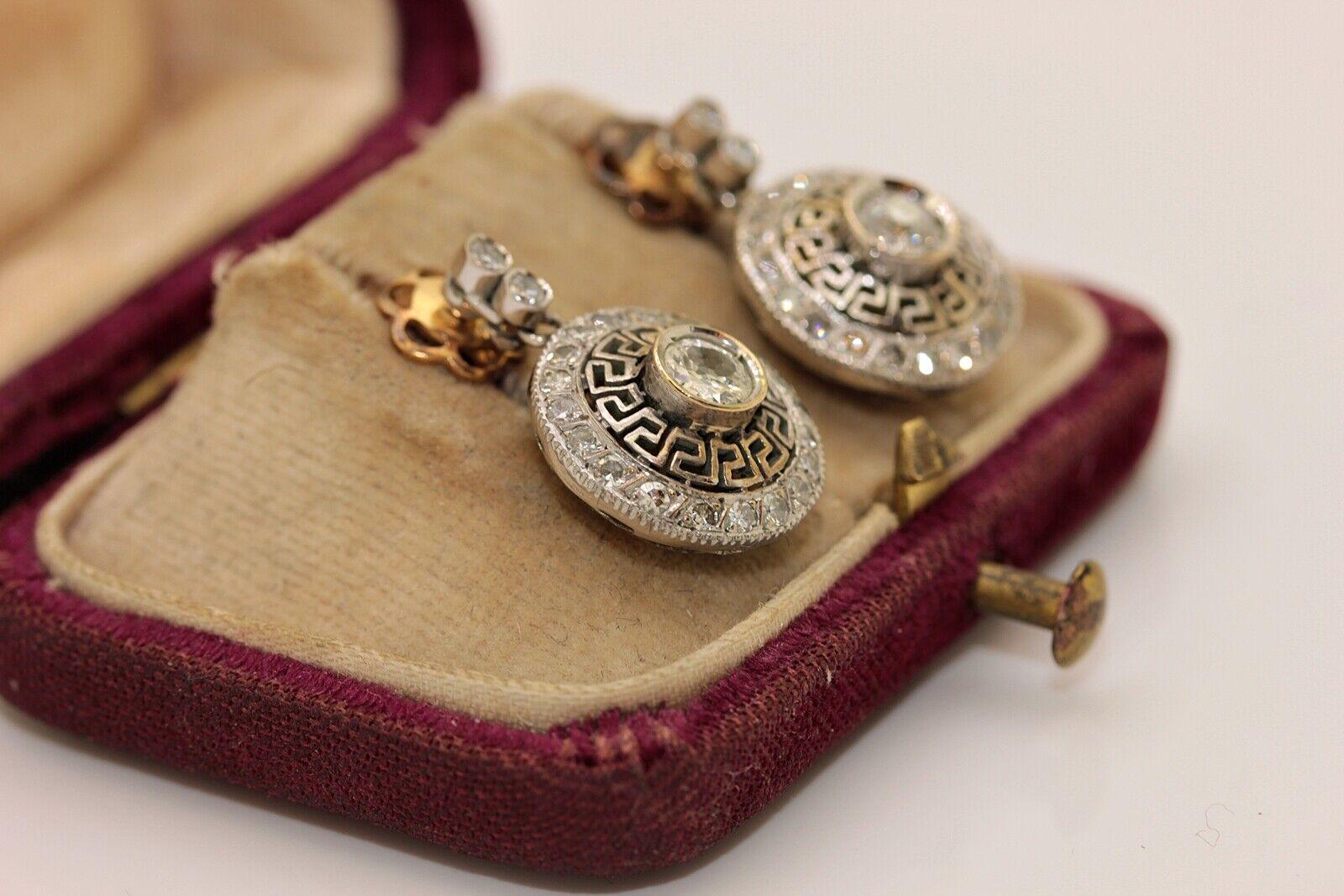 Neuer gefertigter 14k Gold natürlicher Diamant-Dekorierter Tropfenohrring (Moderne) im Angebot